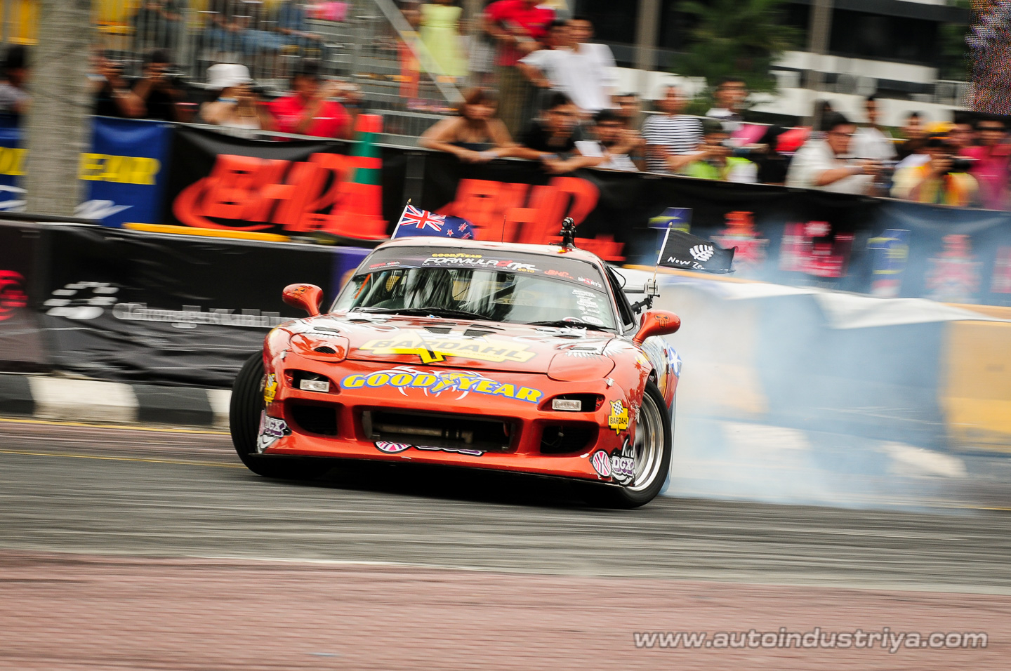 Daigo Saito claims victory in 2010 Formula Drift Asia final