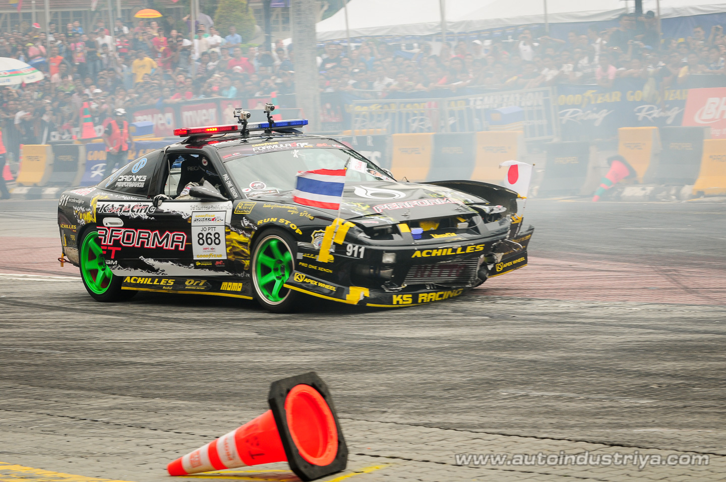 Daigo Saito claims victory in 2010 Formula Drift Asia final