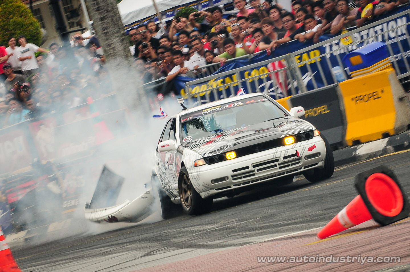 Daigo Saito claims victory in 2010 Formula Drift Asia final