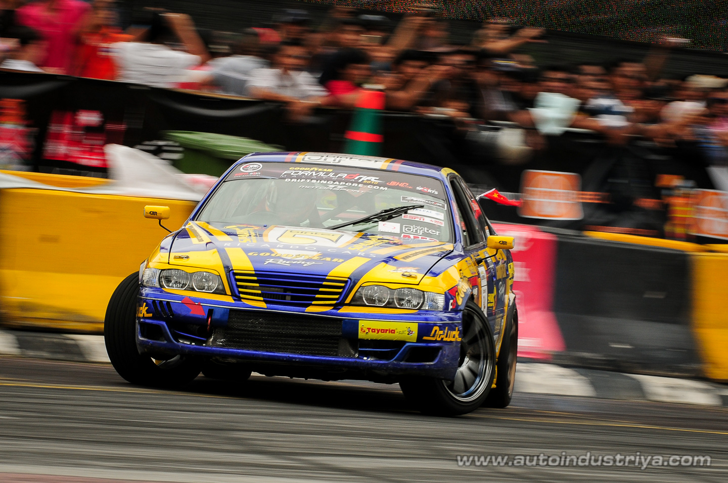 Daigo Saito claims victory in 2010 Formula Drift Asia final
