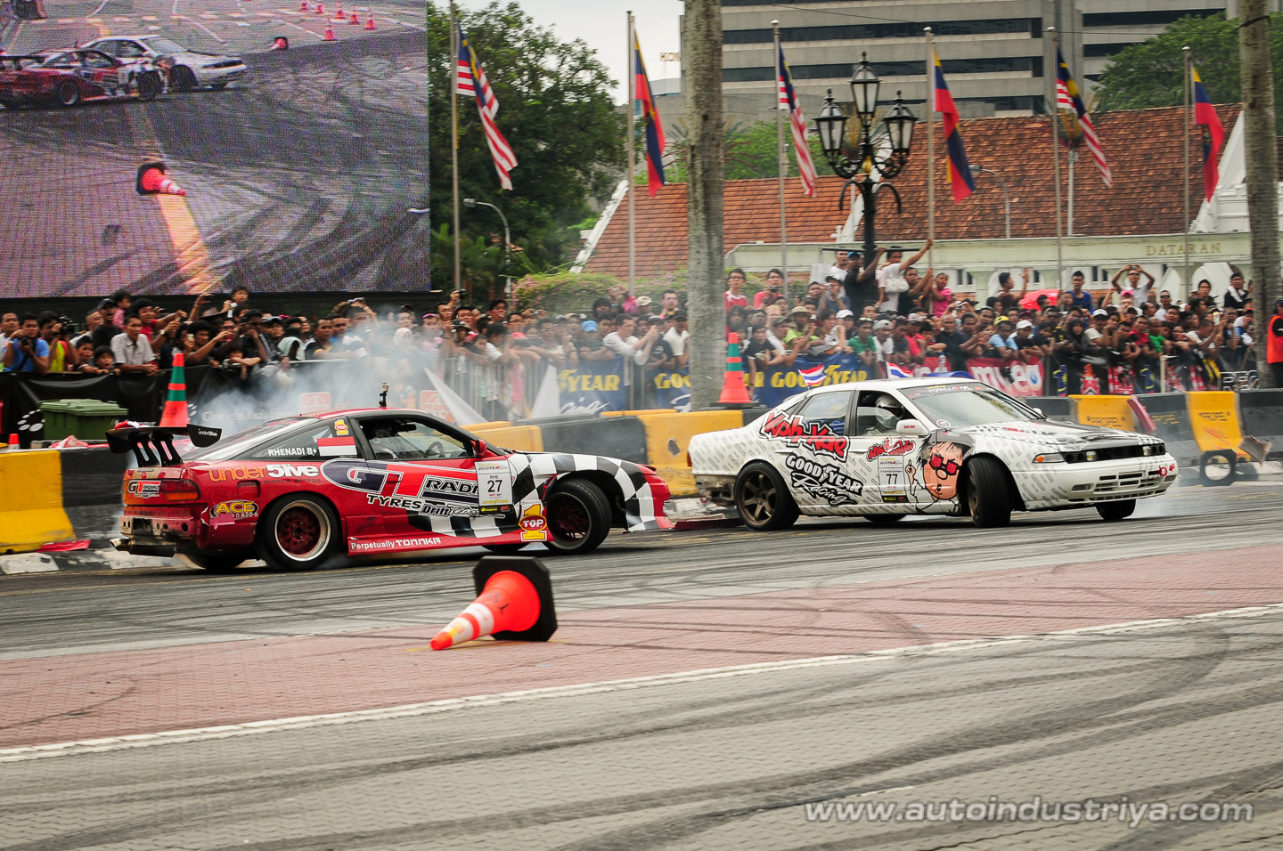 Daigo Saito claims victory in 2010 Formula Drift Asia final