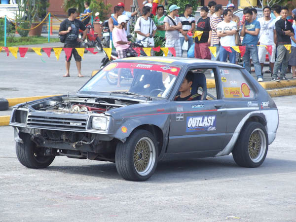 Mendiola, Tan, and Rivera Tops Shell Helix Slalom 1ST Leg