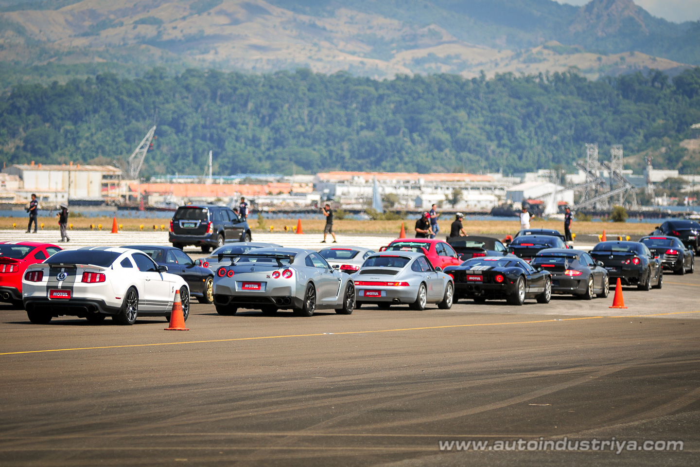 The AutoIndustriya.com Speedfest