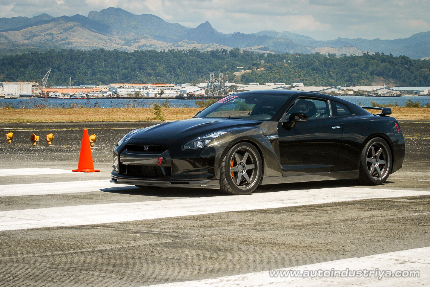 The AutoIndustriya.com Speedfest