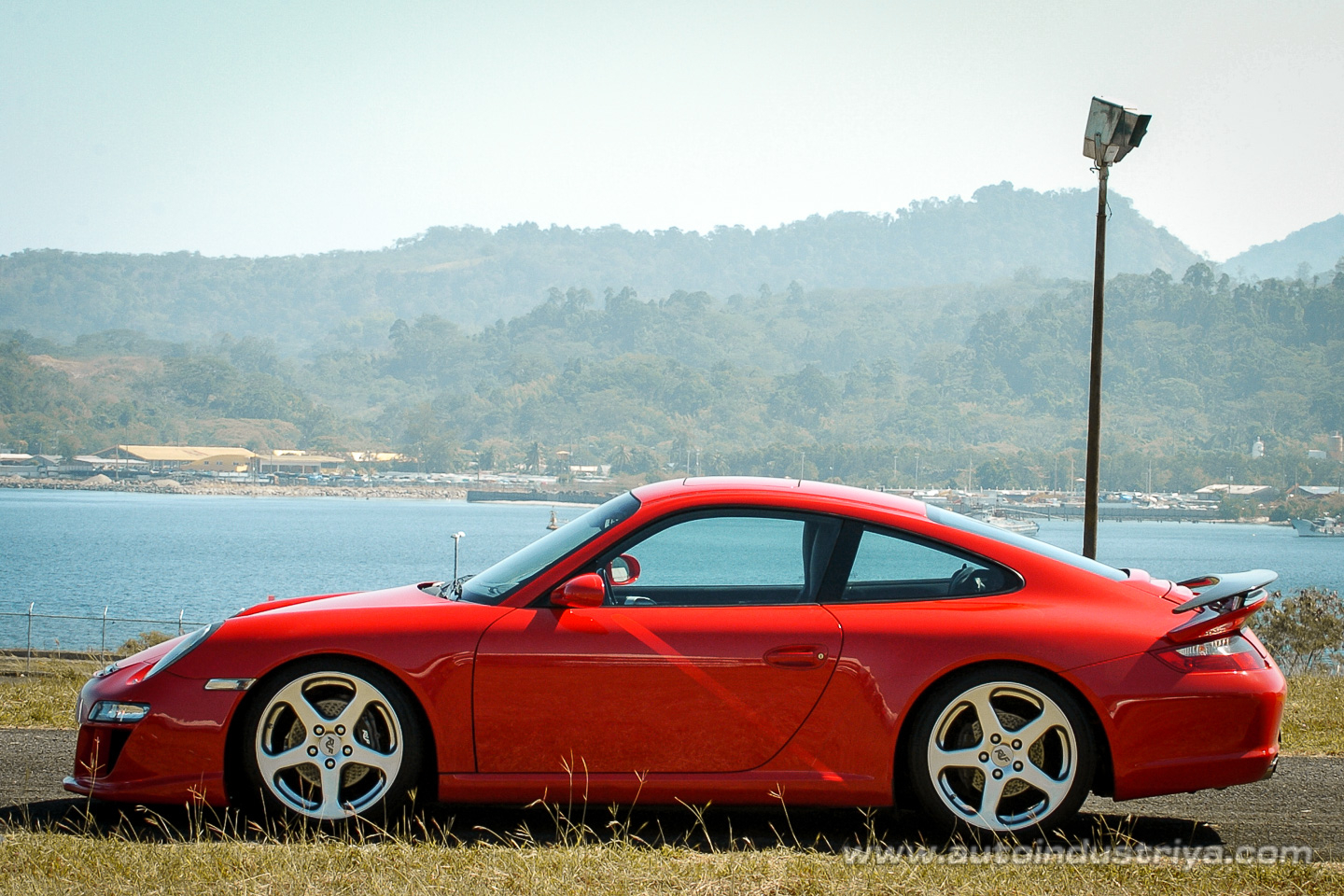 The AutoIndustriya.com Speedfest