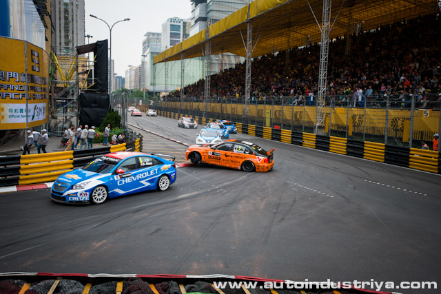 2012 FIA WTCC Rounds 23-24, Macau Guia Circuit