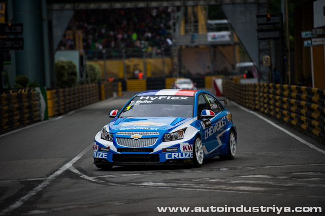 2012 FIA WTCC Rounds 23-24, Macau Guia Circuit