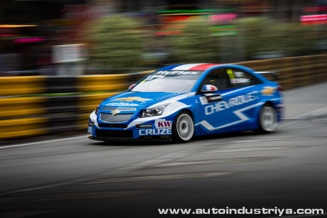 2012 FIA WTCC Rounds 23-24, Macau Guia Circuit