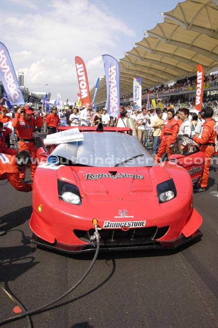 Behind the scenes at Super GT