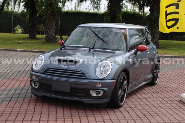 Behind the scenes at Super GT