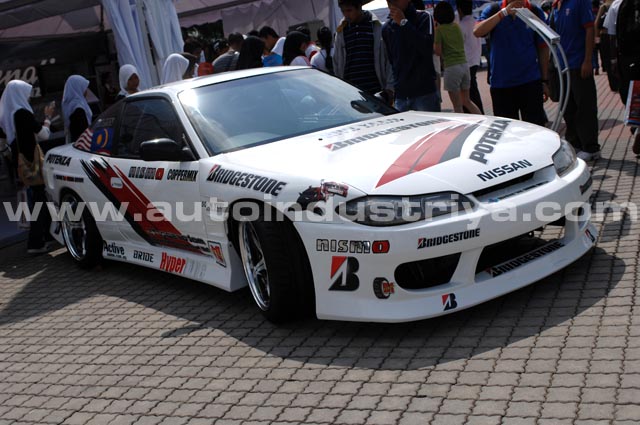 Behind the scenes at Super GT