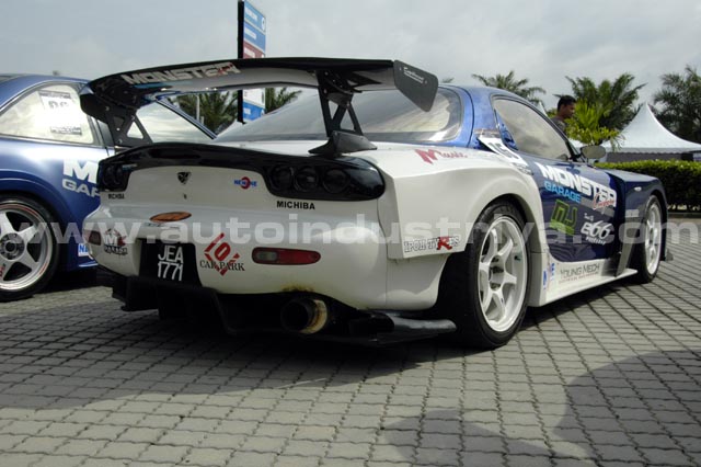 Behind the scenes at Super GT