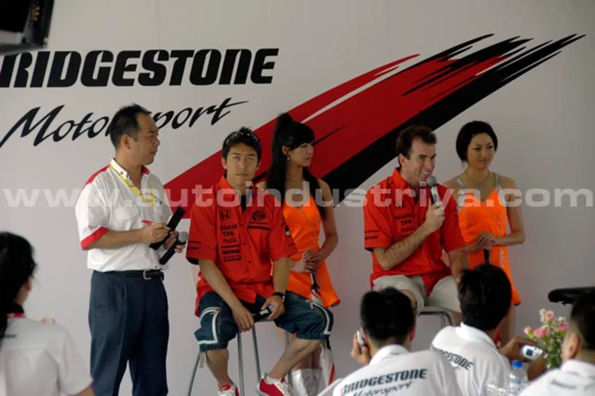 Behind the scenes at Super GT