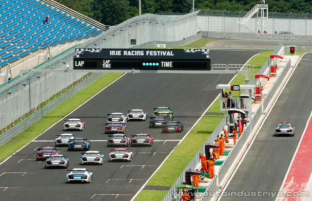 2013 Audi R8 LMS Cup Korea