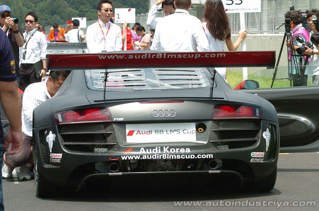 Audi R8 LMS Cup