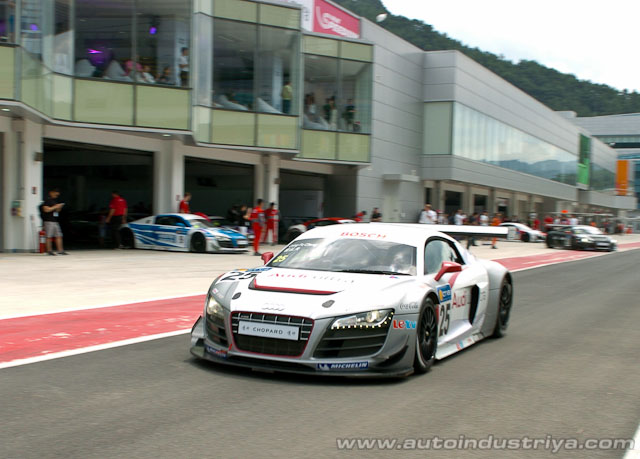 Audi R8 LMS Cup