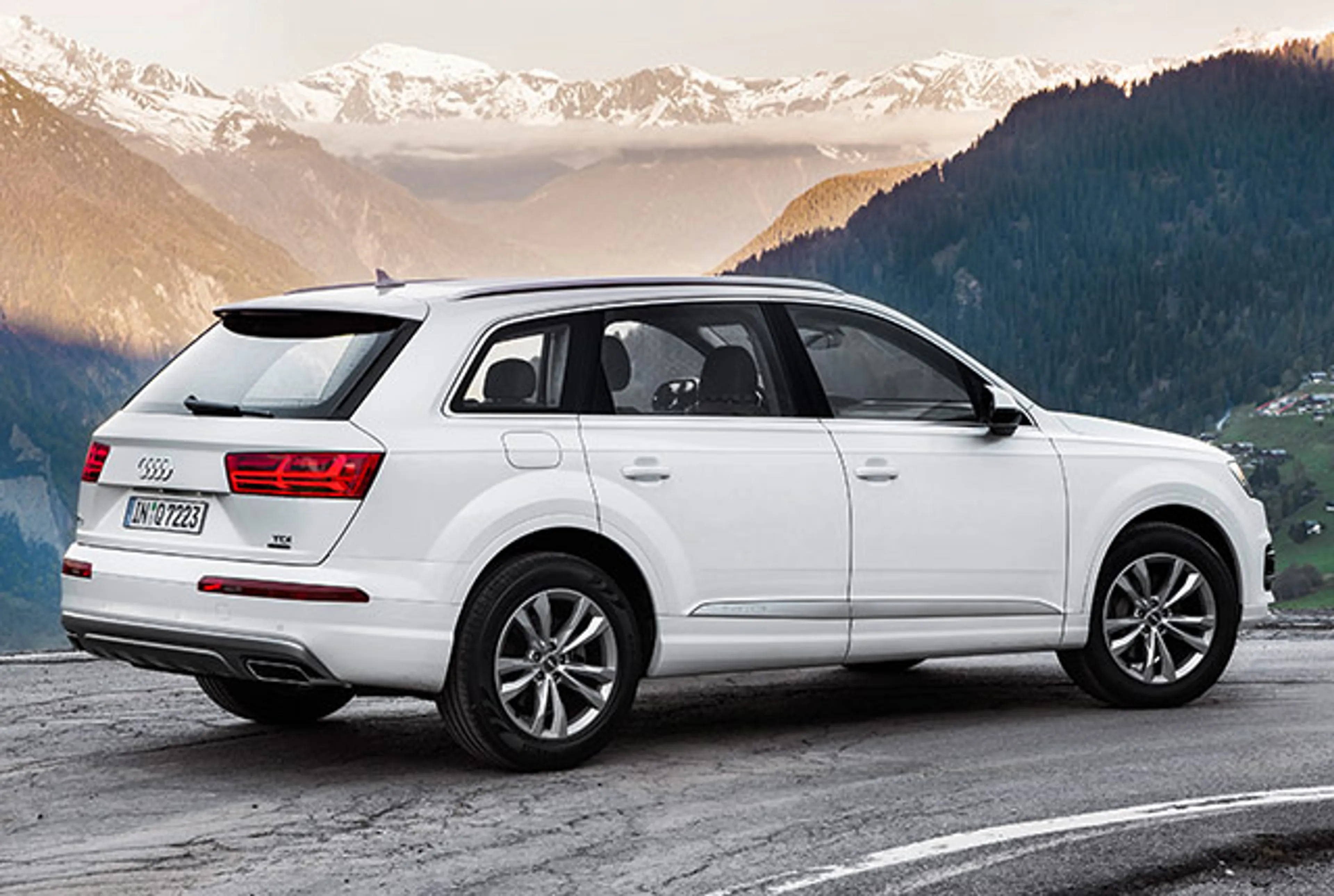 2016 Audi Q7 3.0 TDI Quattro Tiptronic S Line V6 AT thumbnail 2