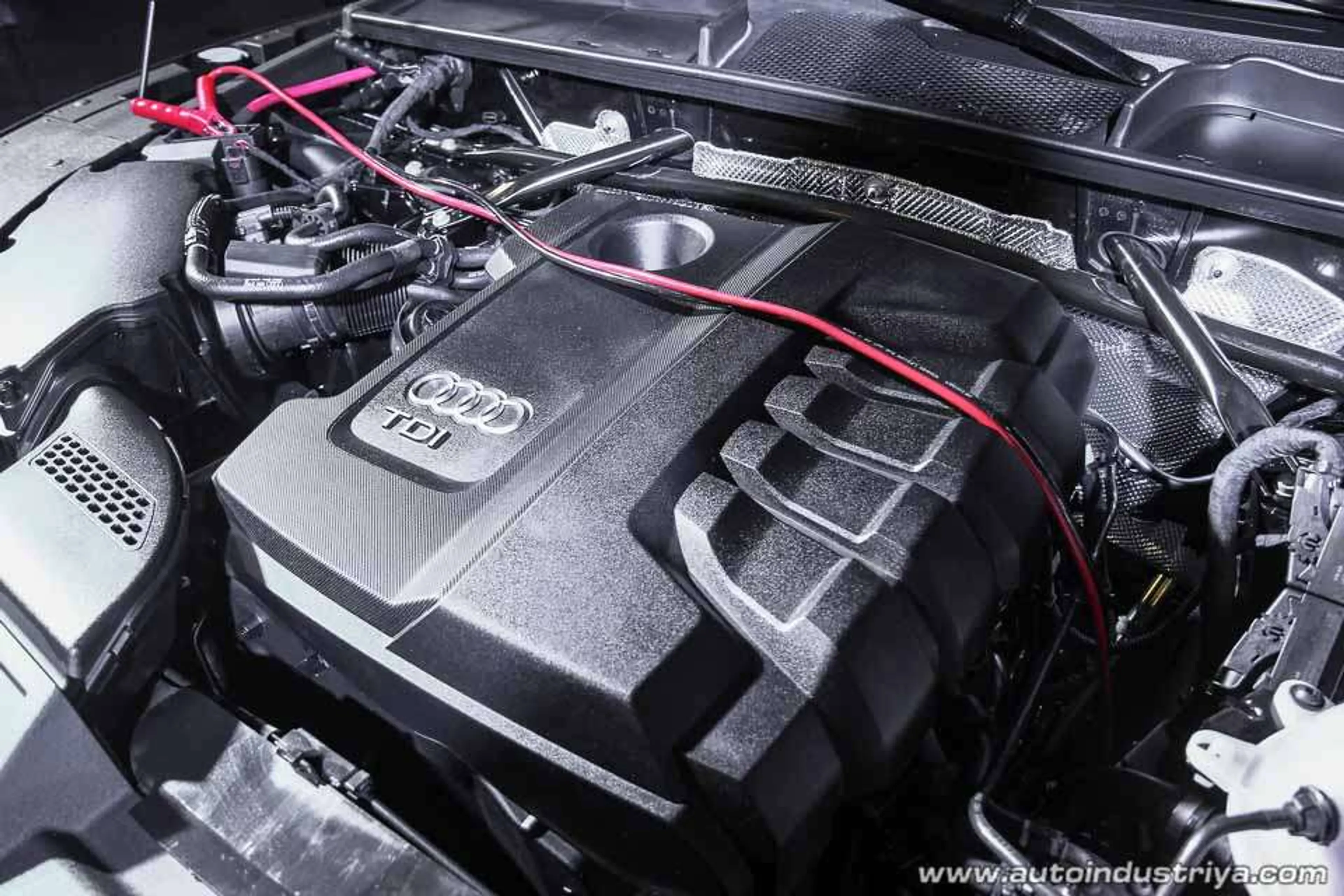 2018 Audi Q5 TFSI S Line thumbnail 4