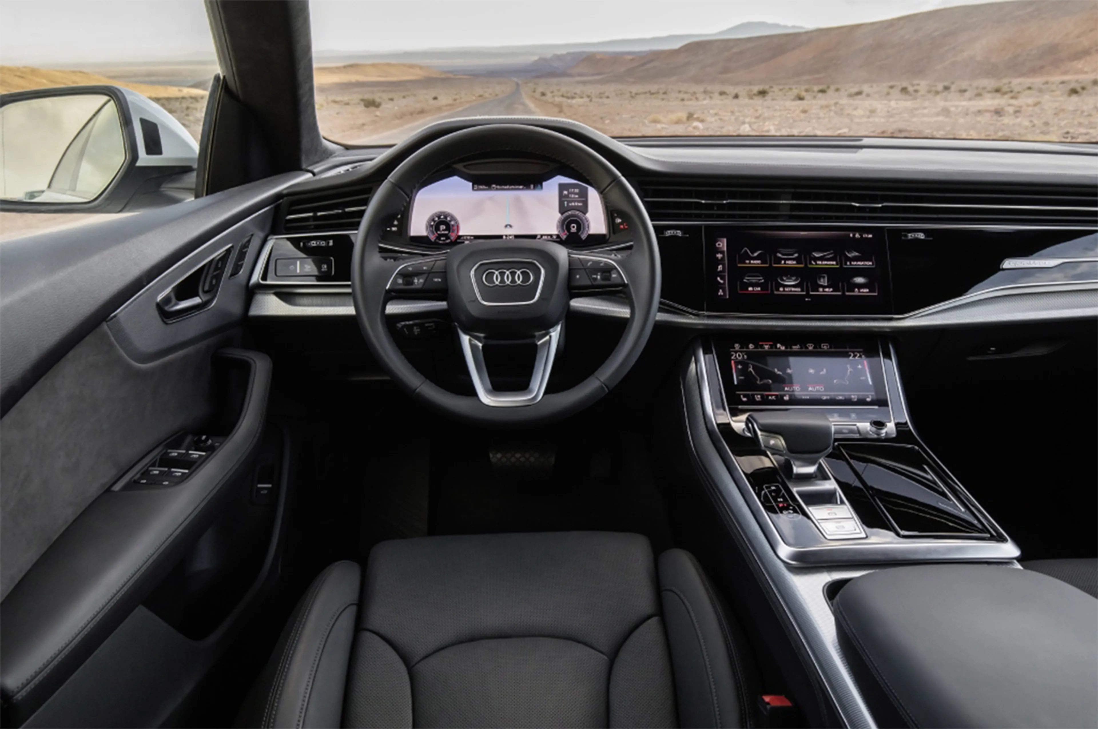 2020 Audi Q8 S Line thumbnail 3
