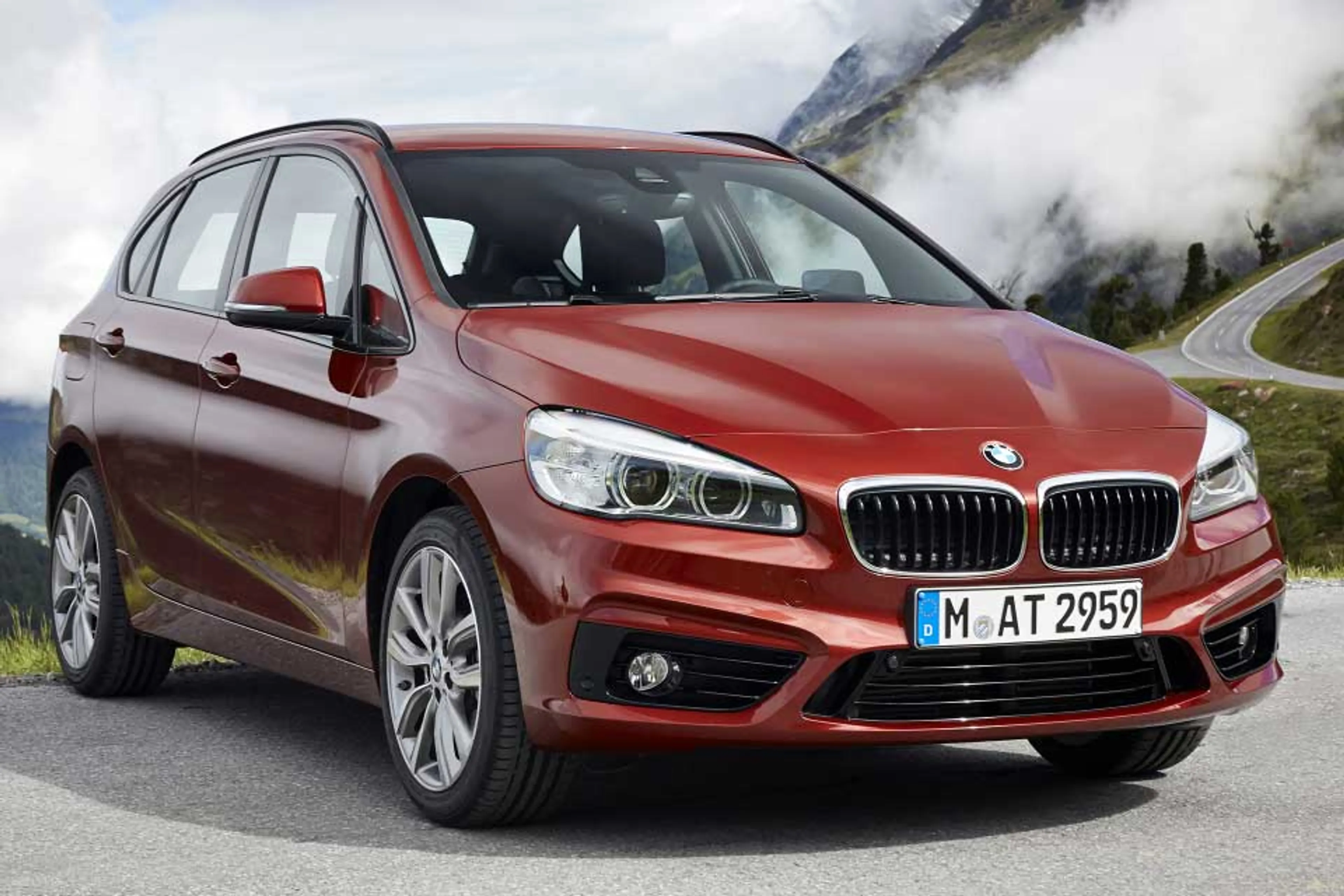 BMW 2 Series Active Tourer 2015