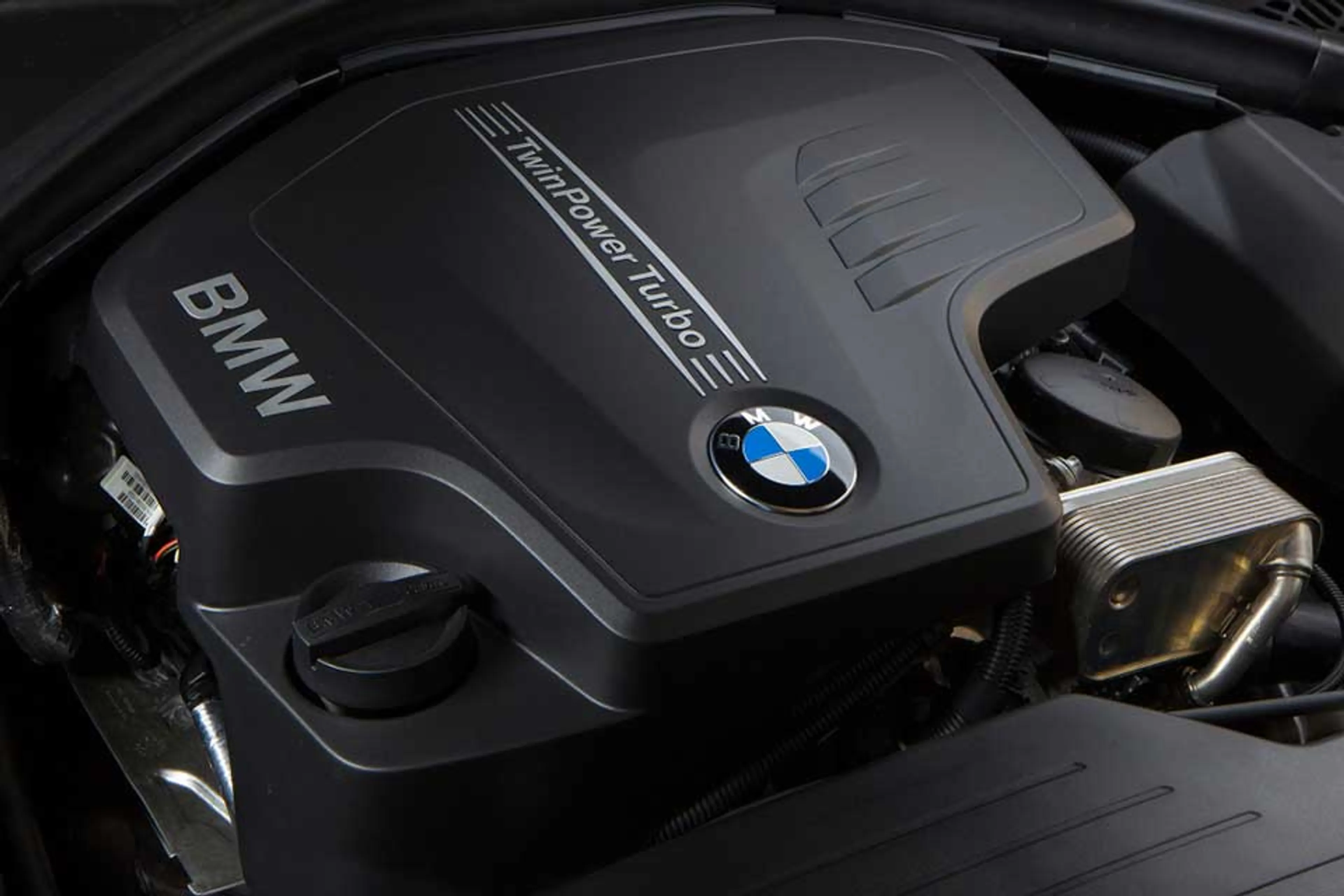 2015 BMW 4 Series 420d Essential AT thumbnail 4