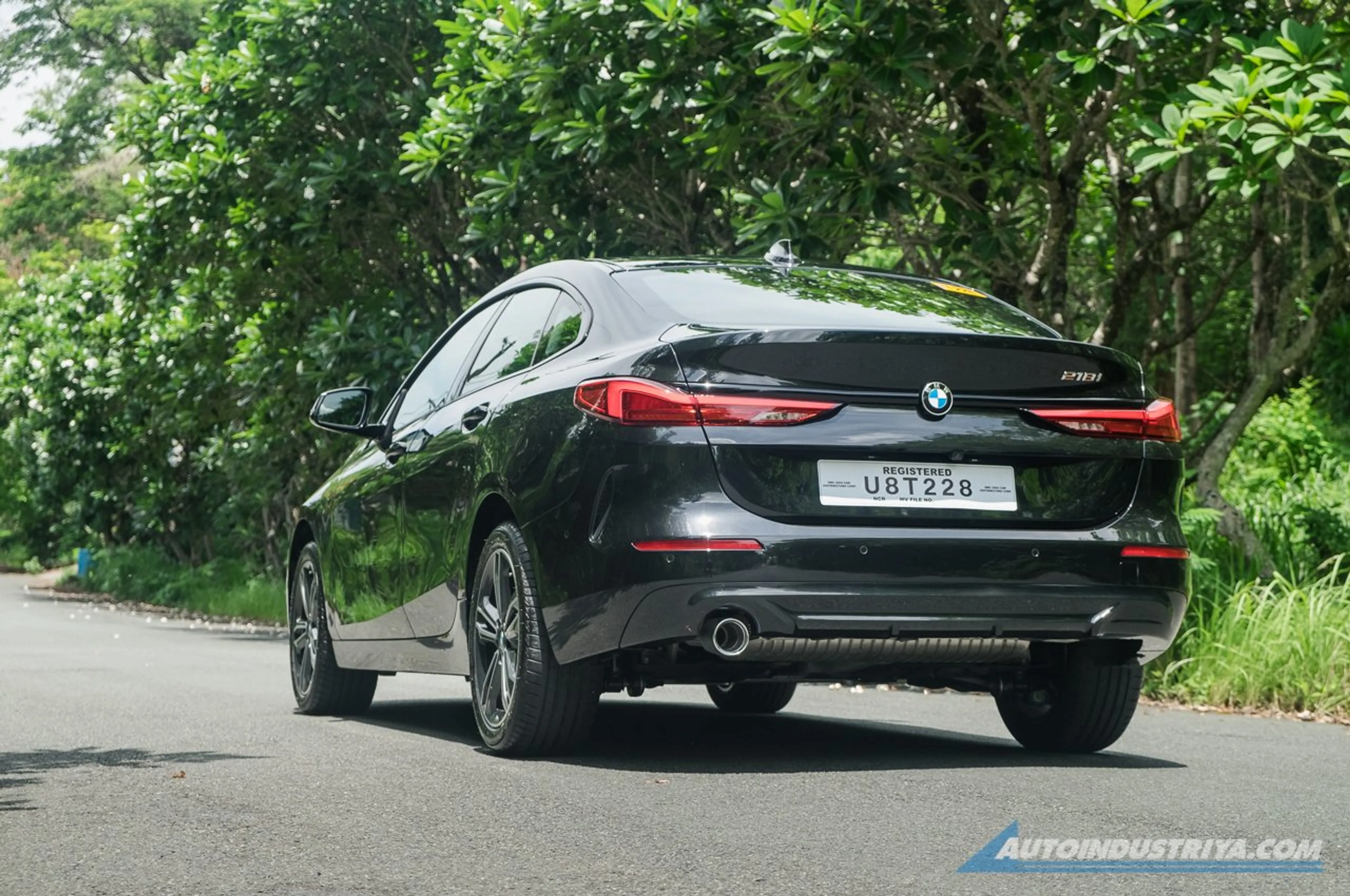 BMW 2 Series Gran Coupe thumbnail 2