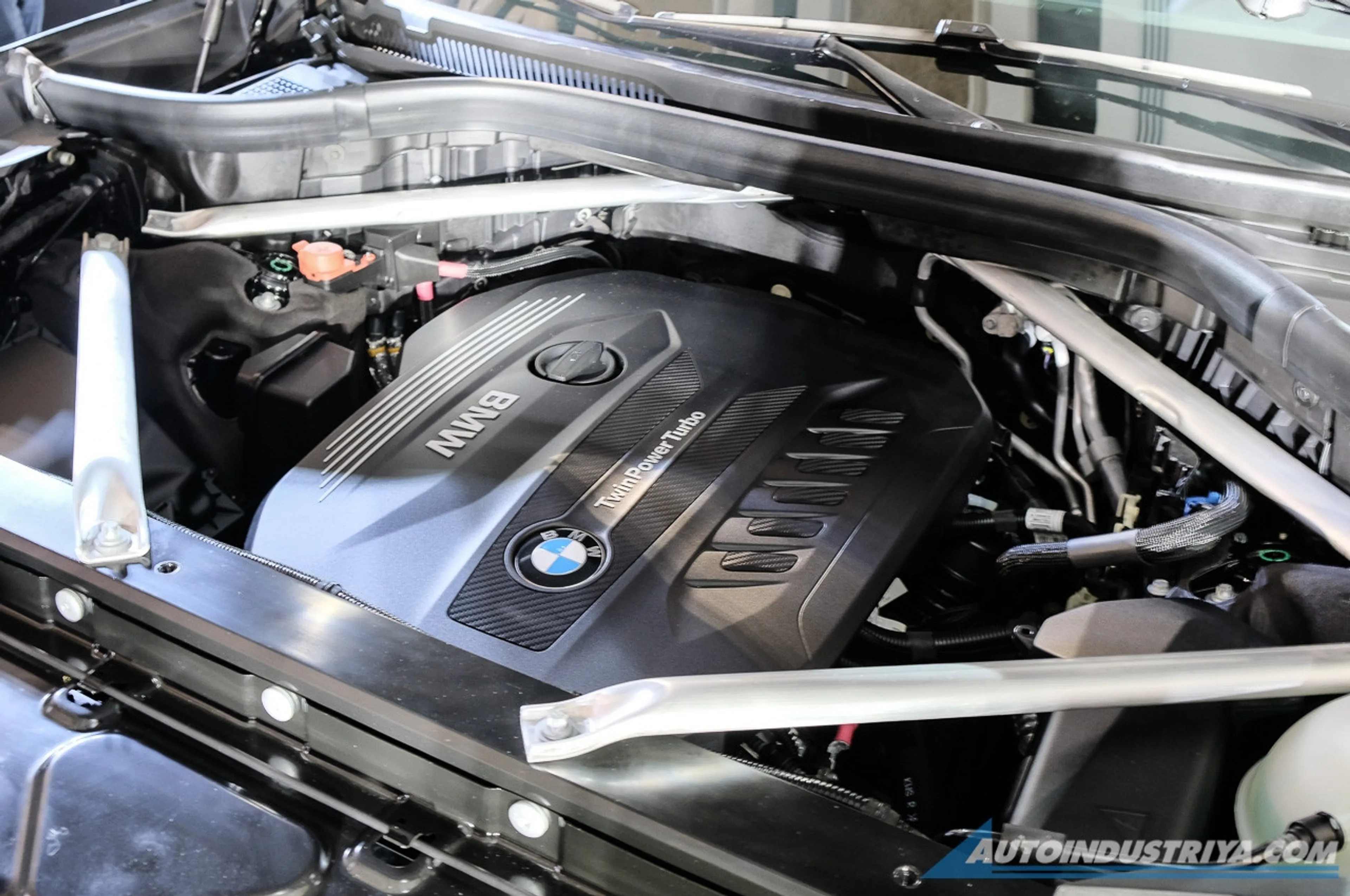 2020 BMW X7 530d xDrive thumbnail 4