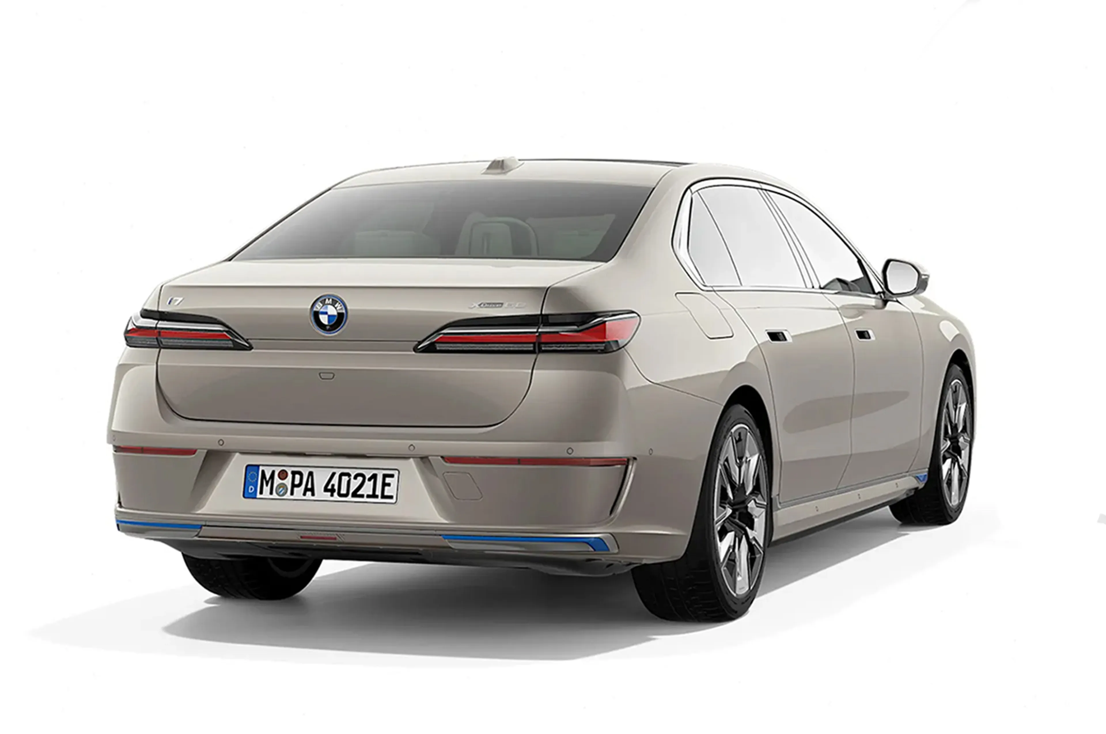 BMW 7 Series thumbnail 2