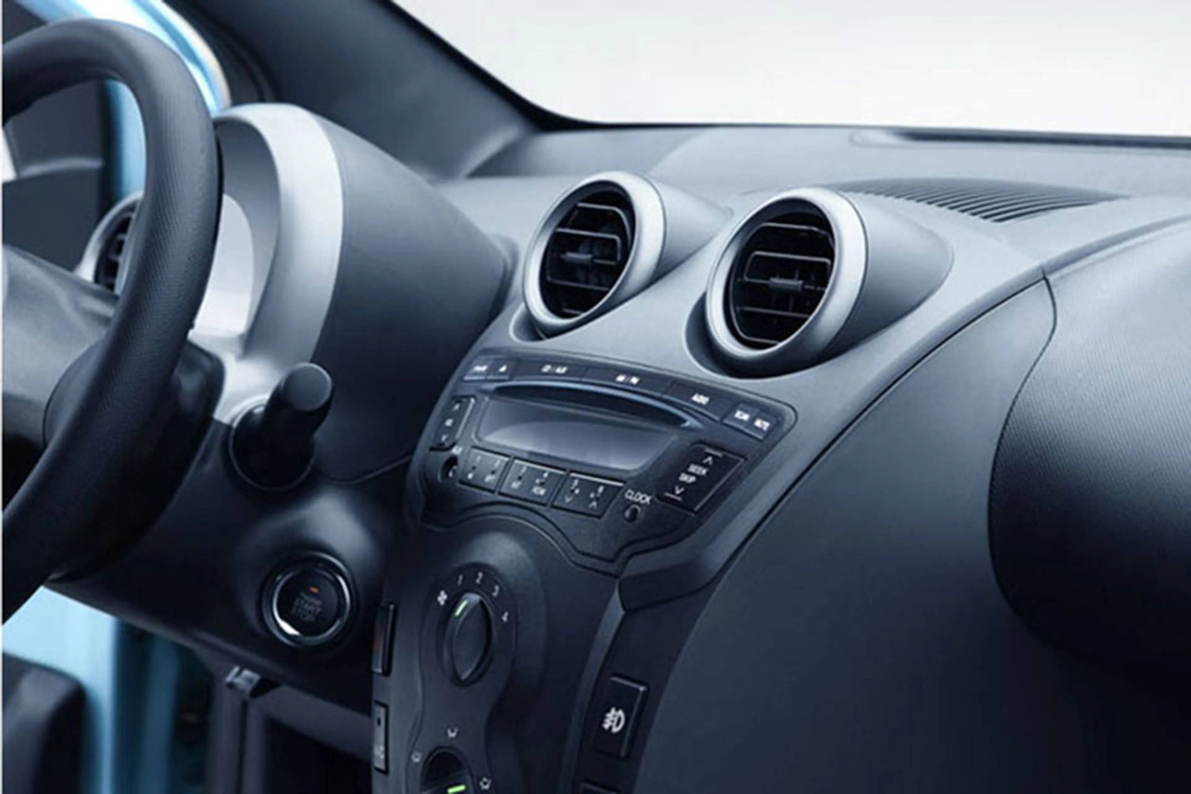 2015 BYD F0 Hatchback GL-i 1.0 AMT thumbnail 3