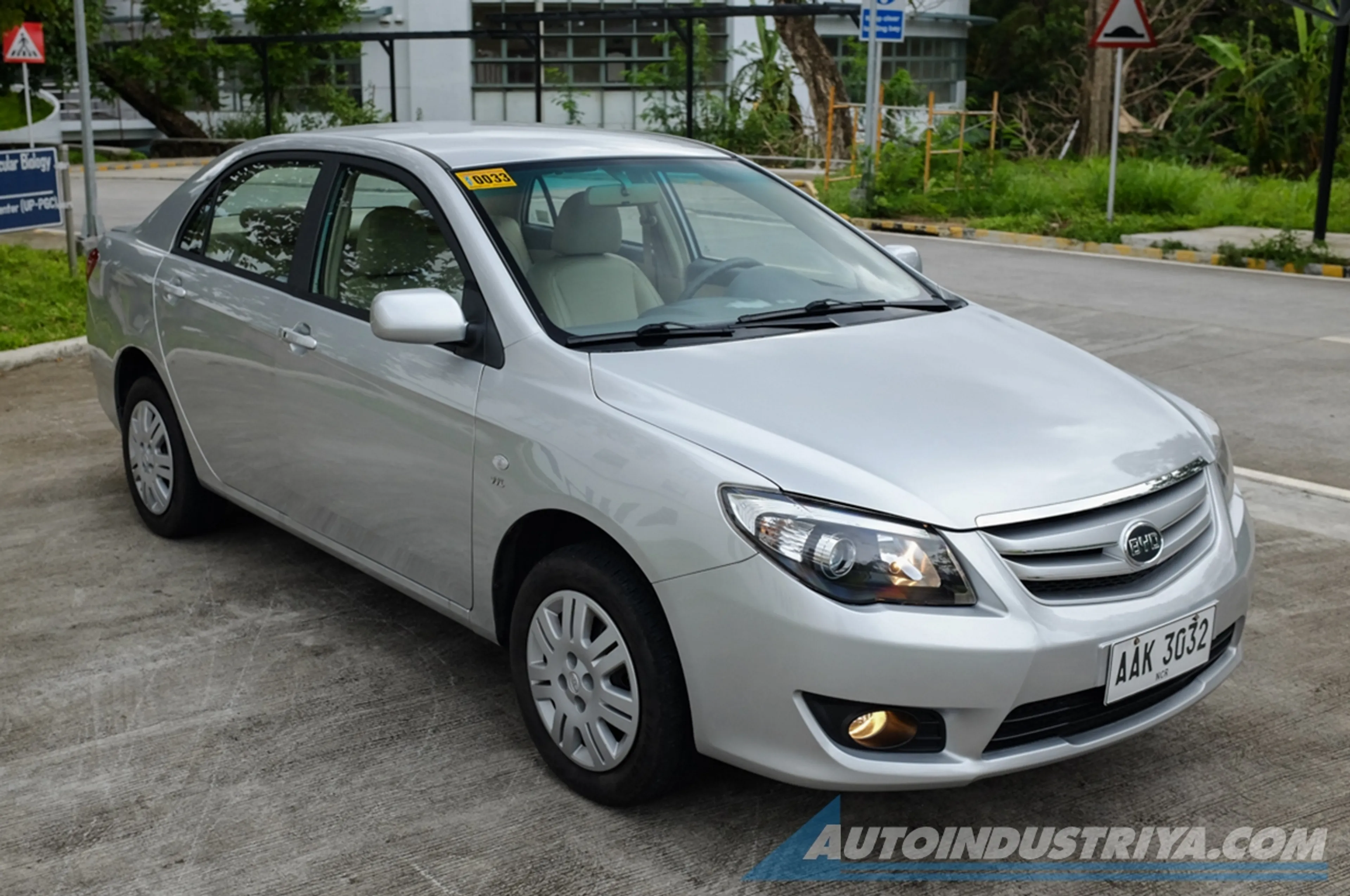 BYD L3 2015