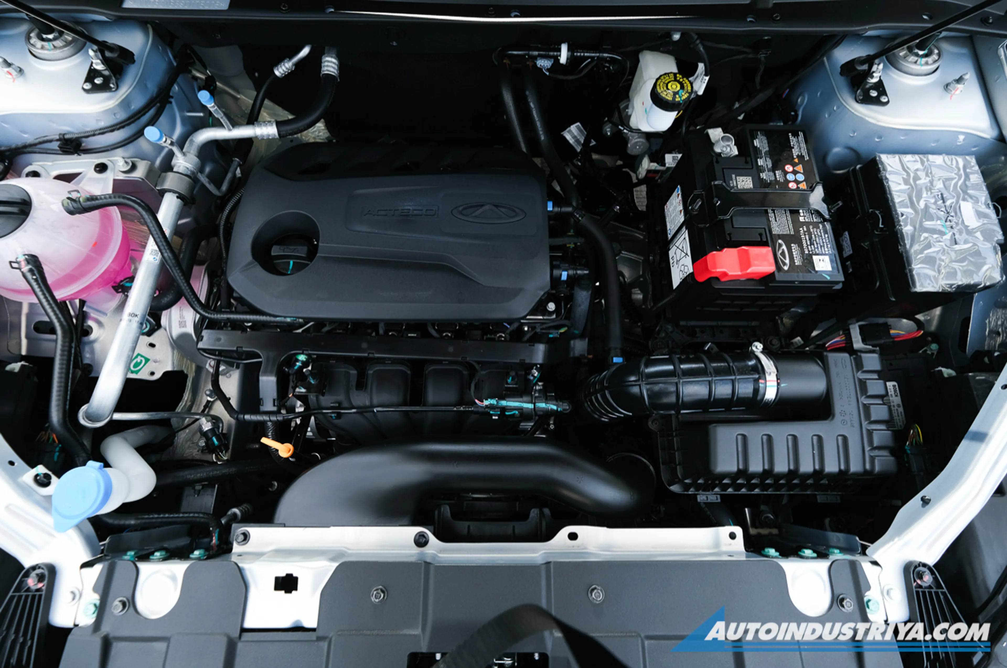 Chery Tiggo Cross thumbnail 4