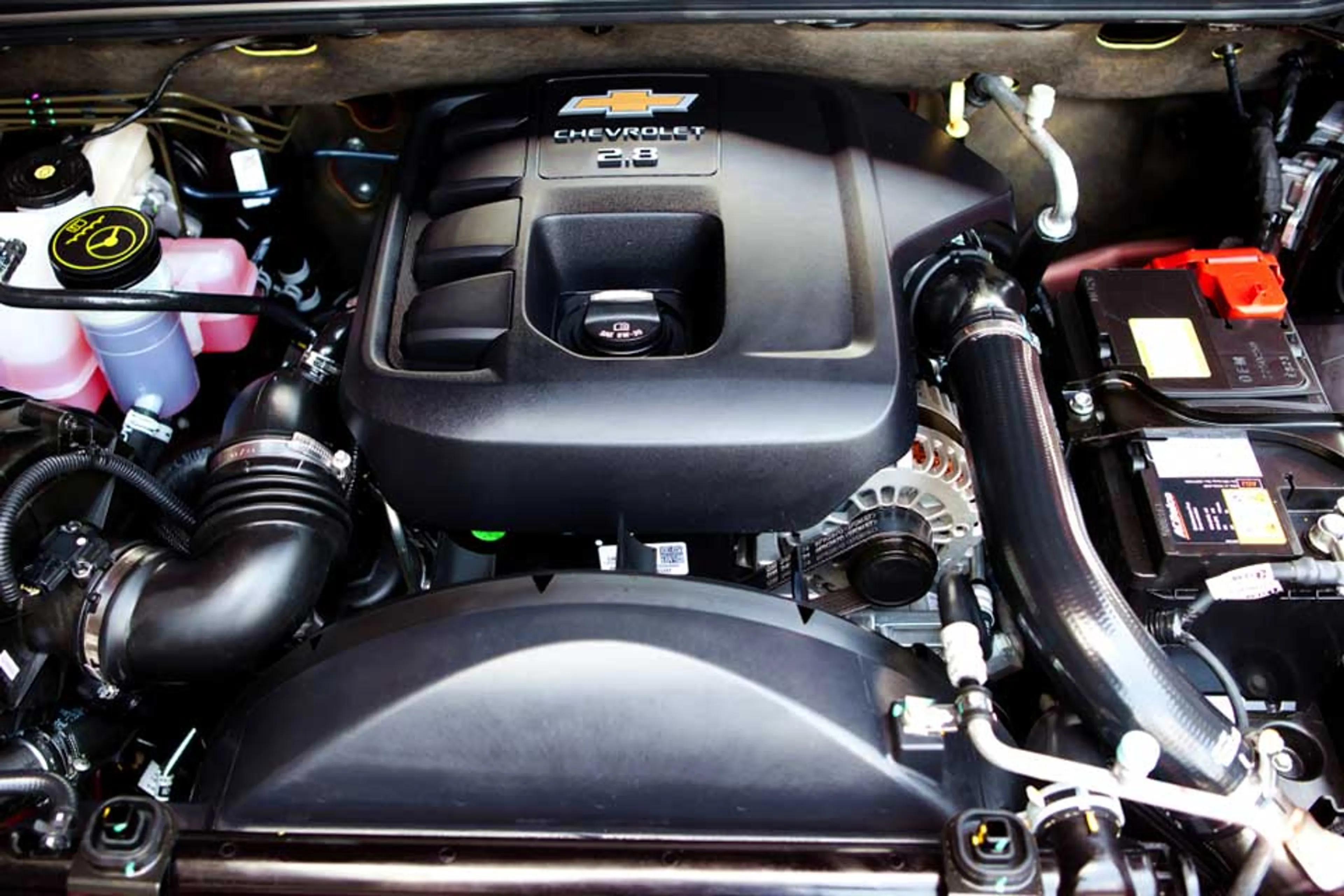 2015 Chevrolet Colorado 2.8L 4x4 LTZ MT Dsl thumbnail 4