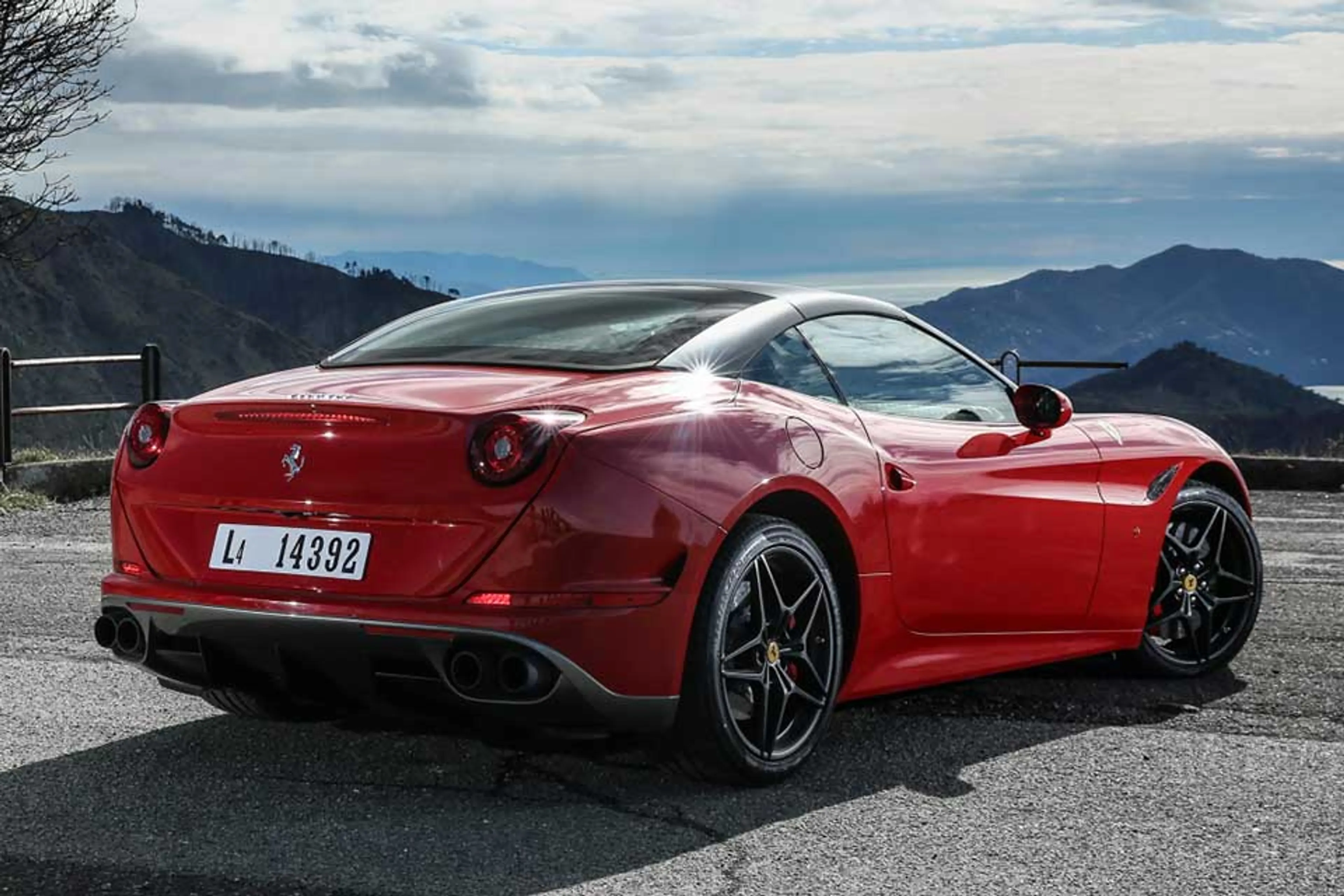 Ferrari California T thumbnail 2
