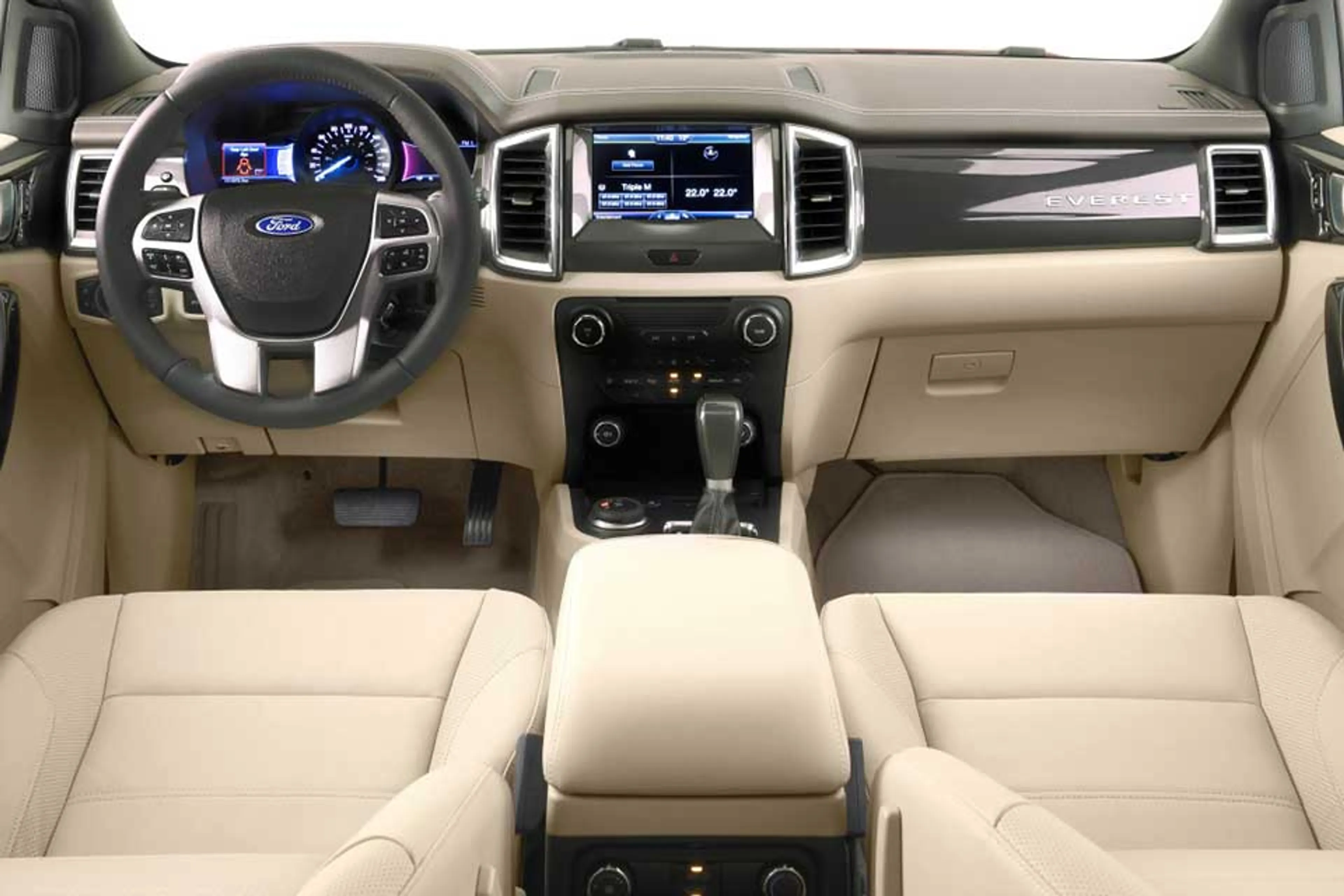 2015 Ford Everest 2.2 Trend 4x2 AT thumbnail 3