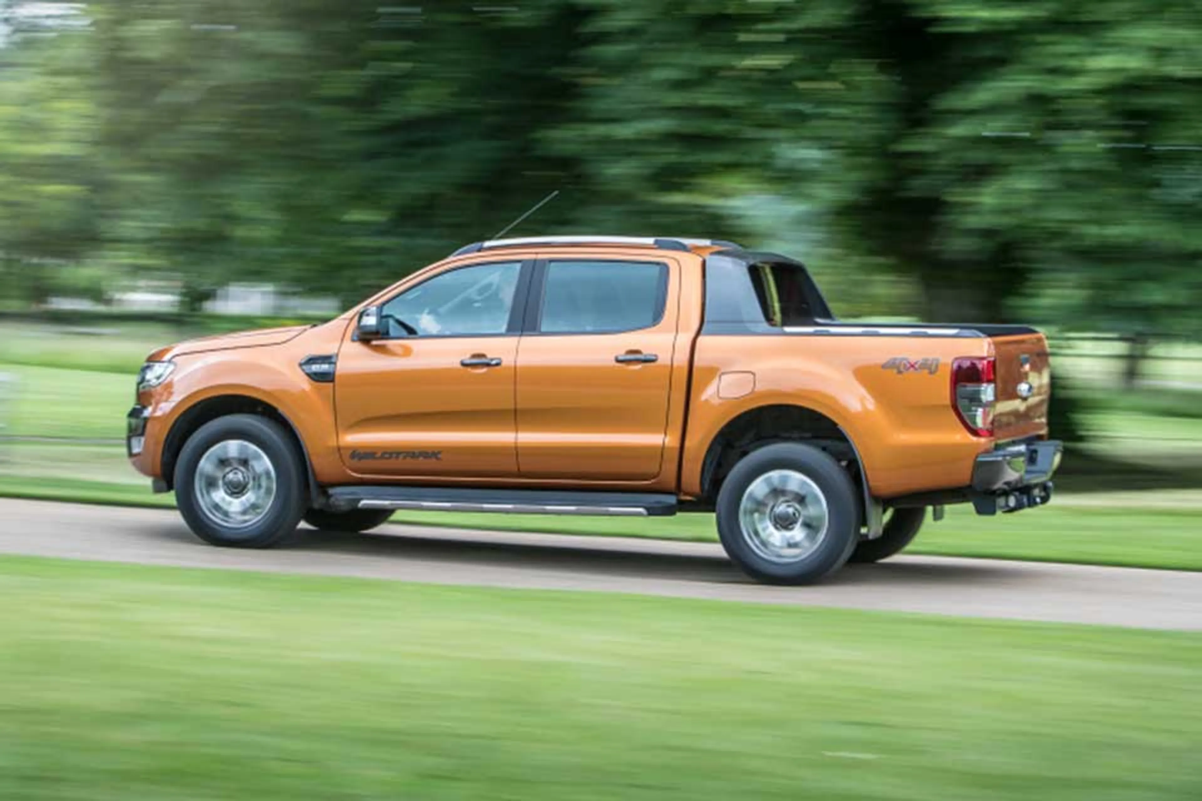 2017 Ford Ranger Wildtrak 2.2L 4x2 AT thumbnail 2