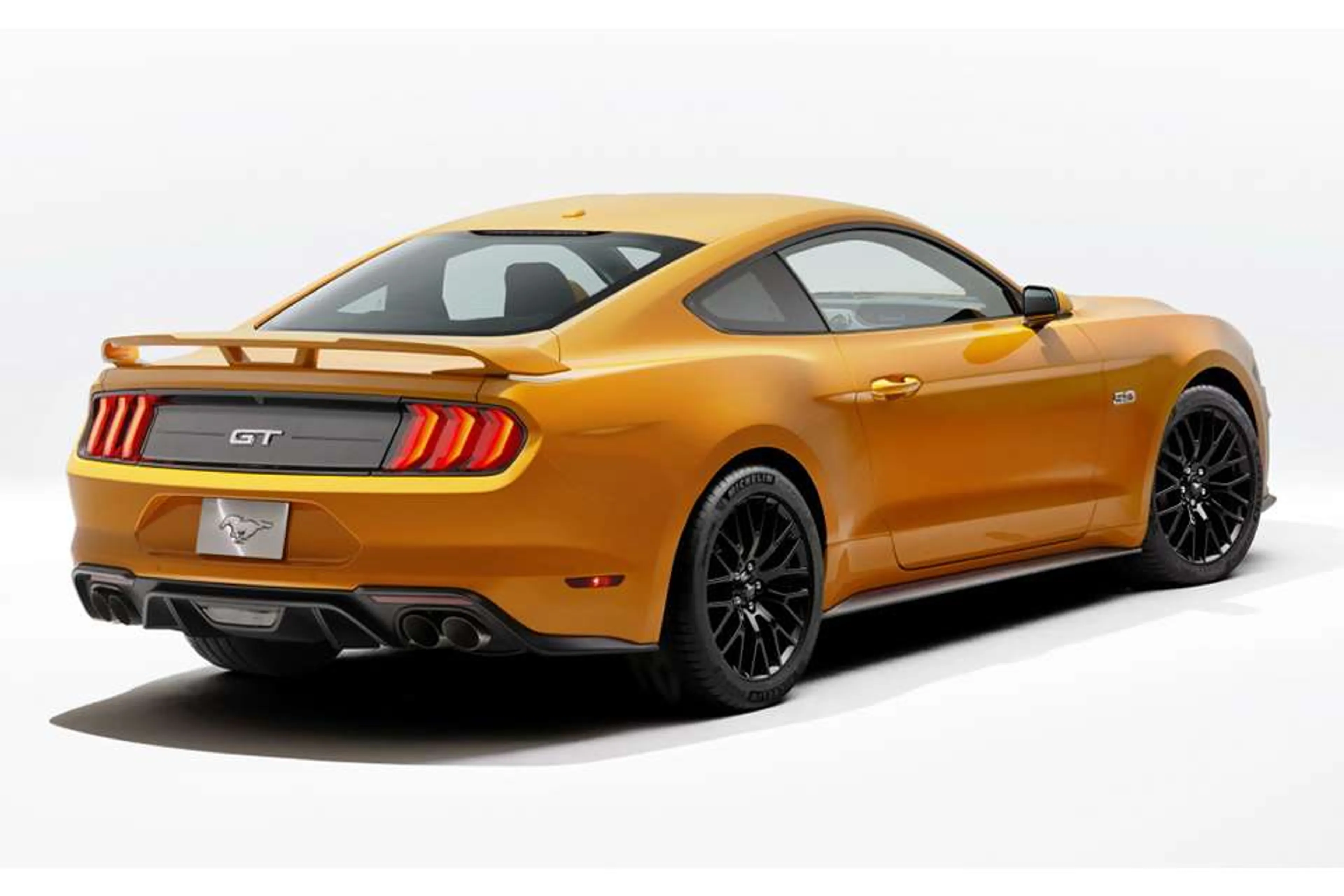 Ford Mustang Fastback thumbnail 2