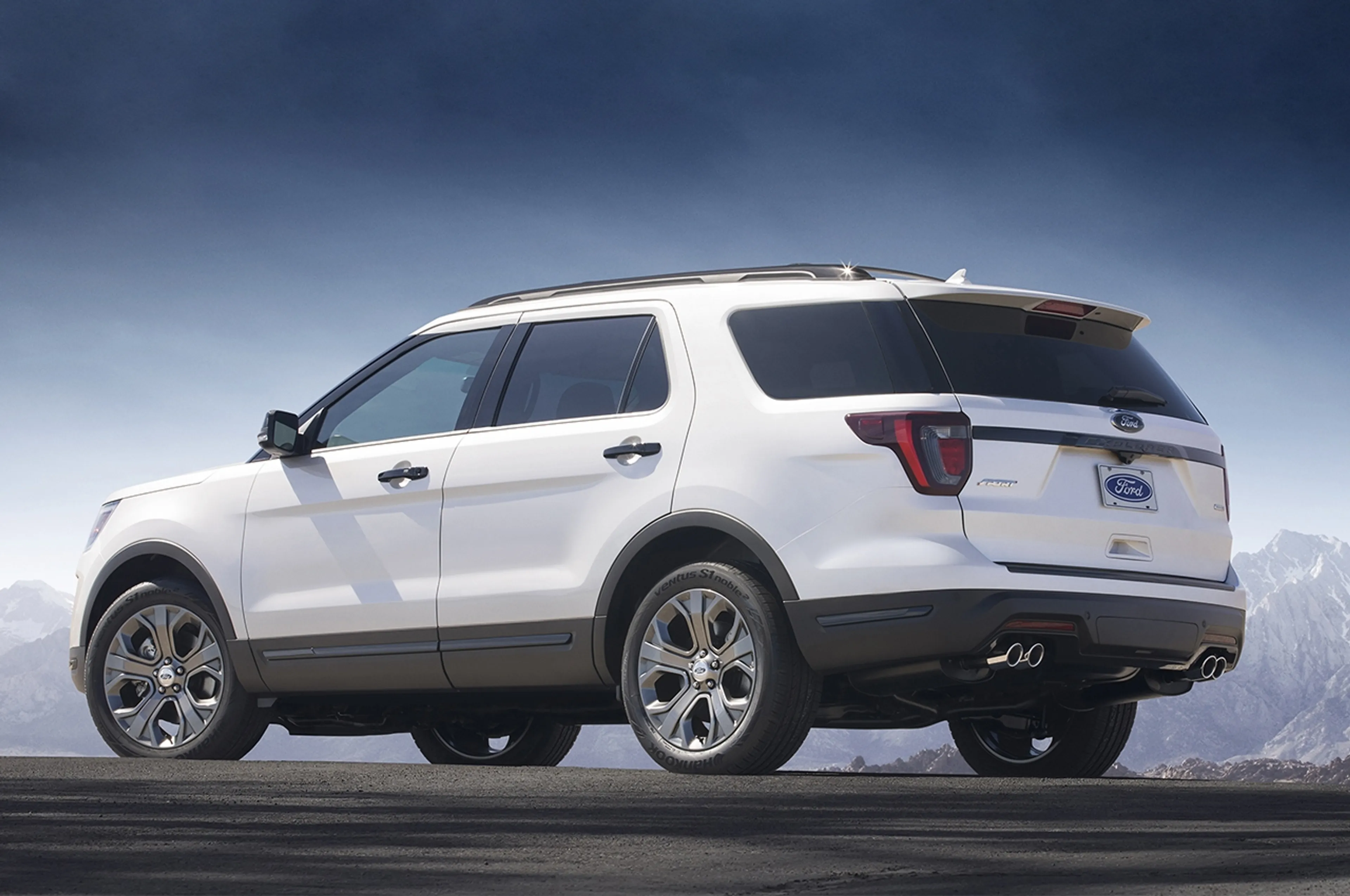 2019 Ford Explorer 2.3 EcoBoost Limited AT thumbnail 2