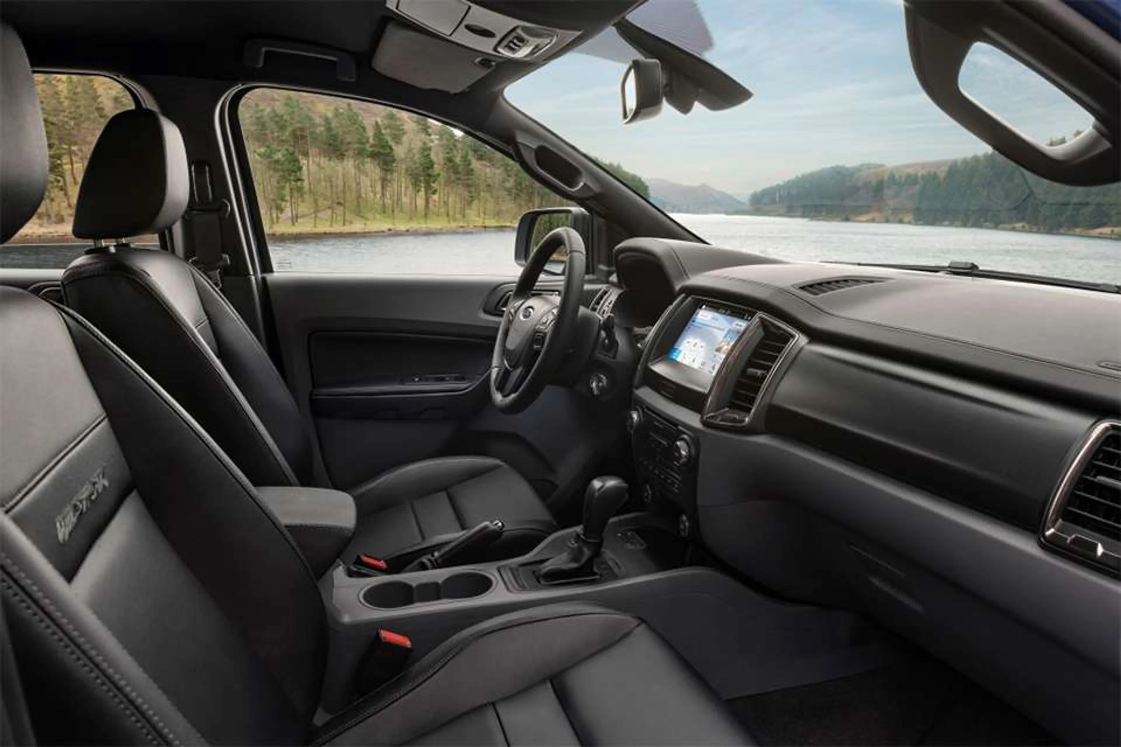 2019 Ford Ranger 2.2 XLS Sport 4x2 MT thumbnail 3