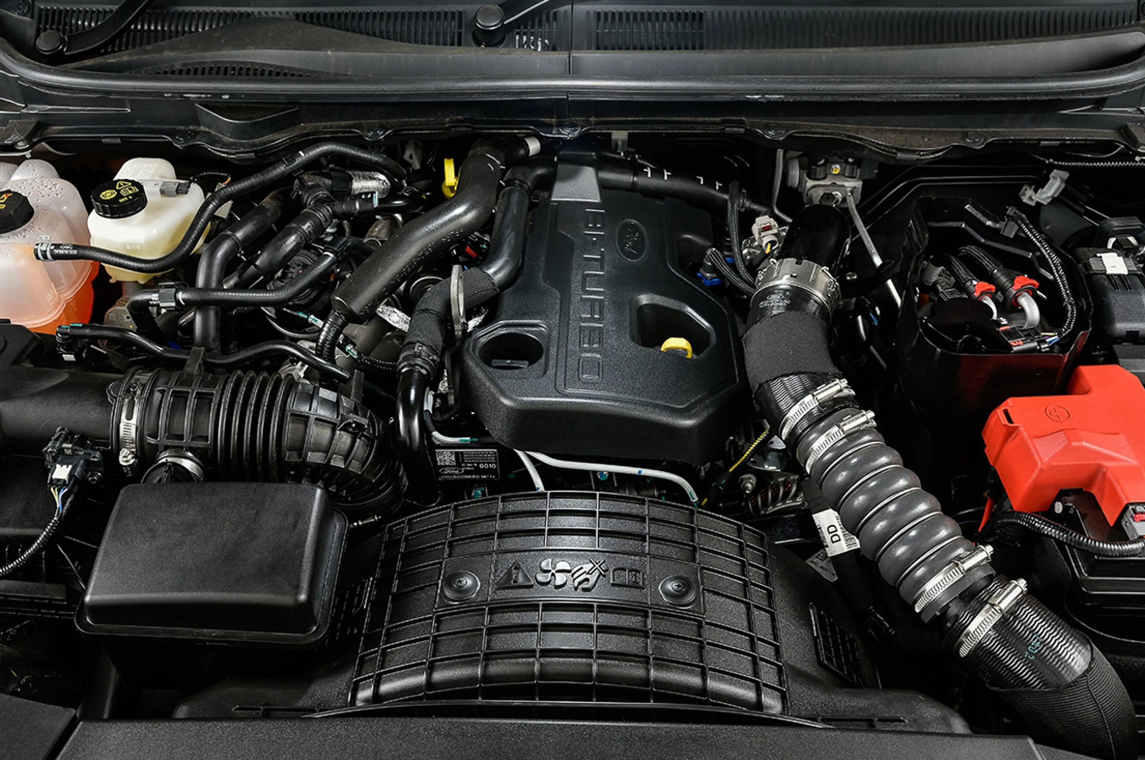 Ford Everest Sport thumbnail 4