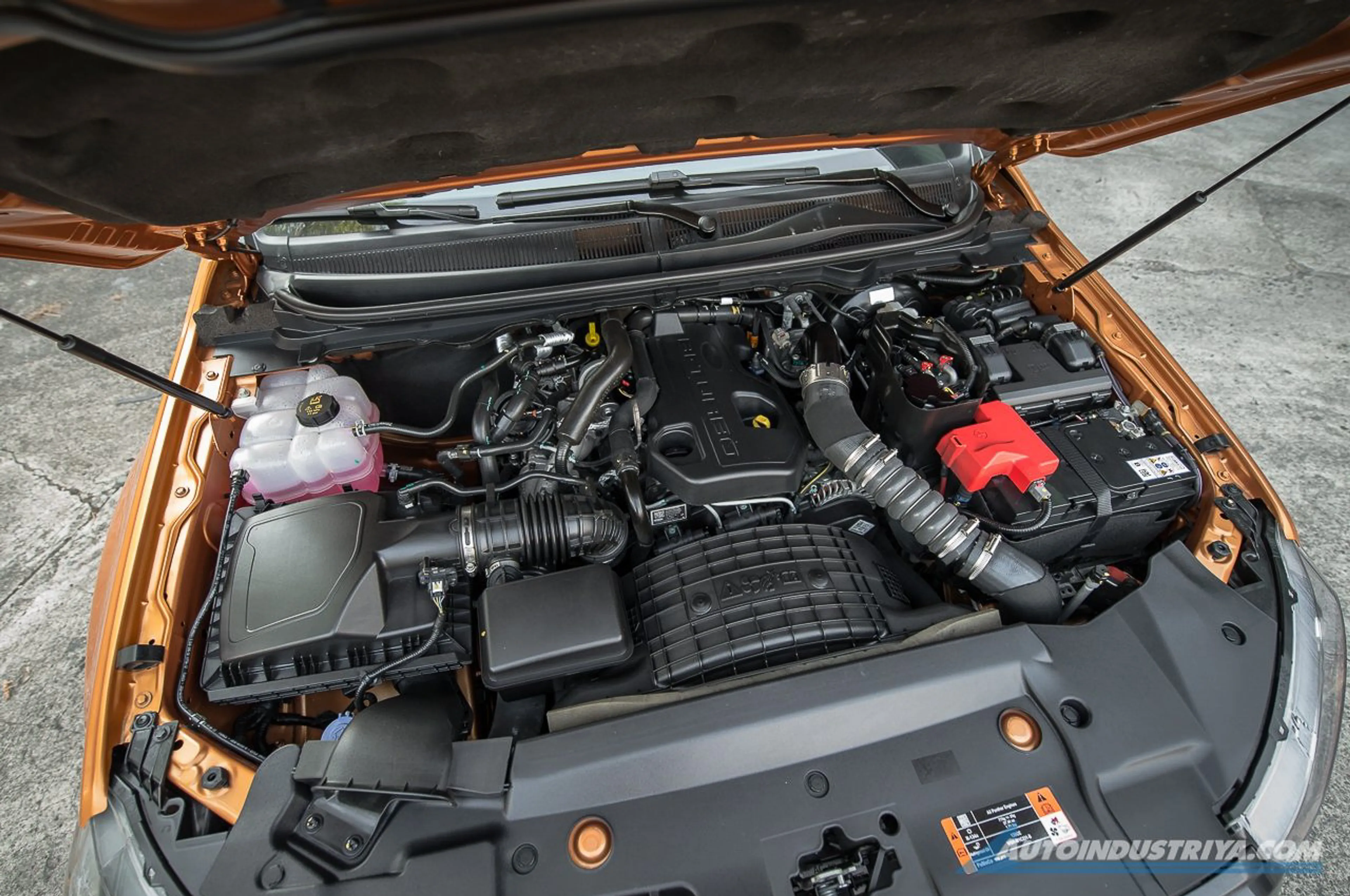 2021 Ford Ranger 2.2 XLS 4x2 M/T thumbnail 4