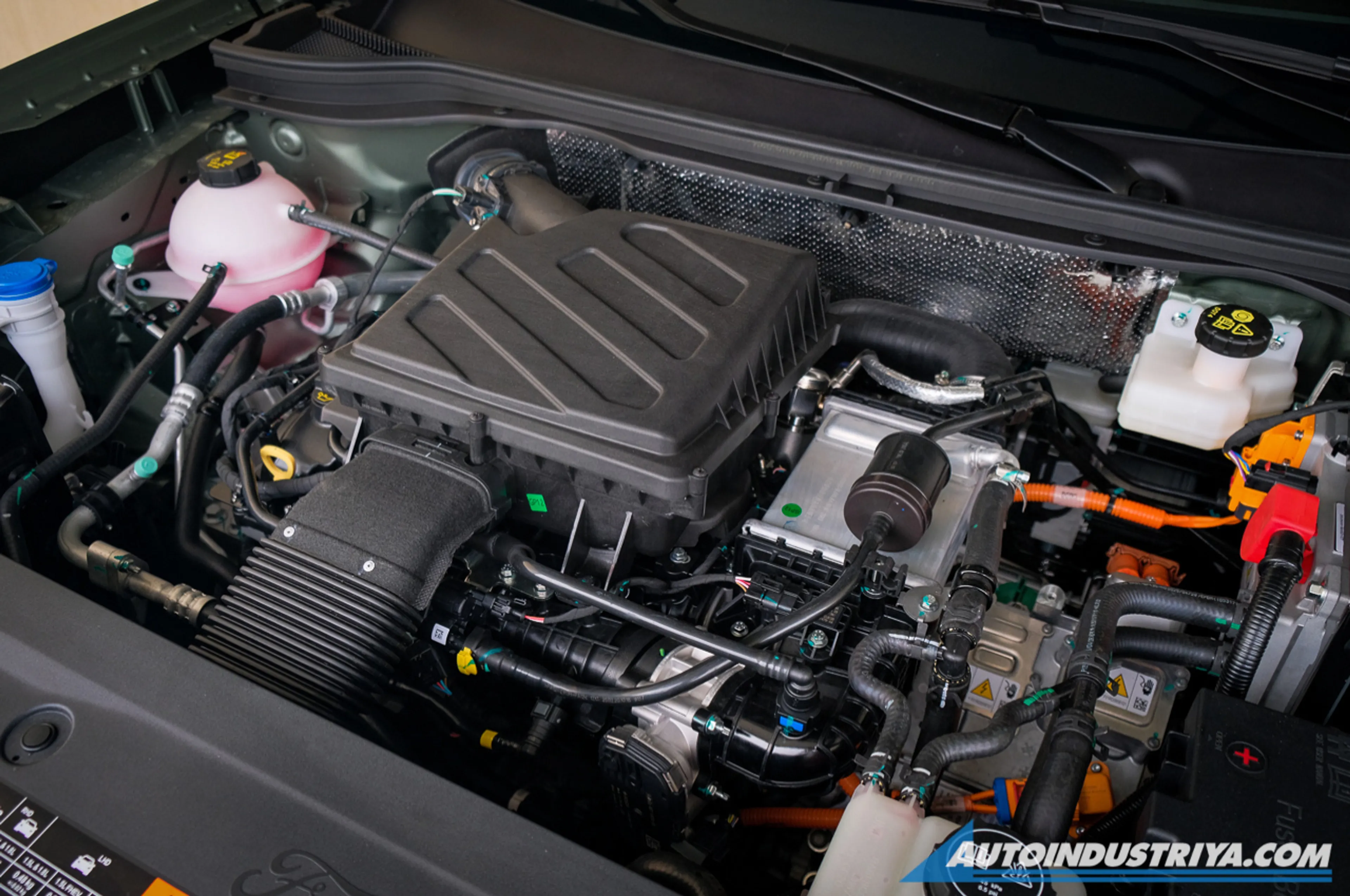 Ford Territory Hybrid thumbnail 4