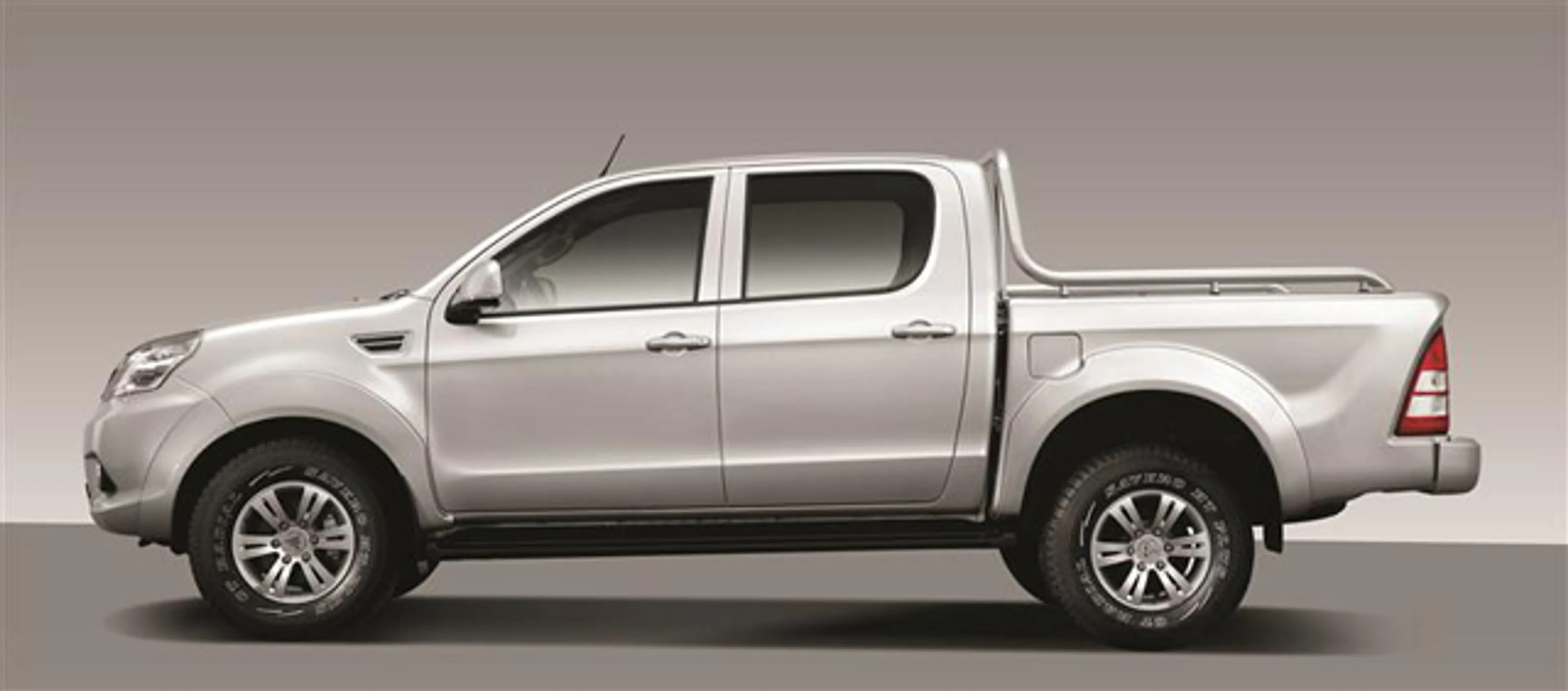 2014 Foton Thunder 4x4 MT Dsl thumbnail 4