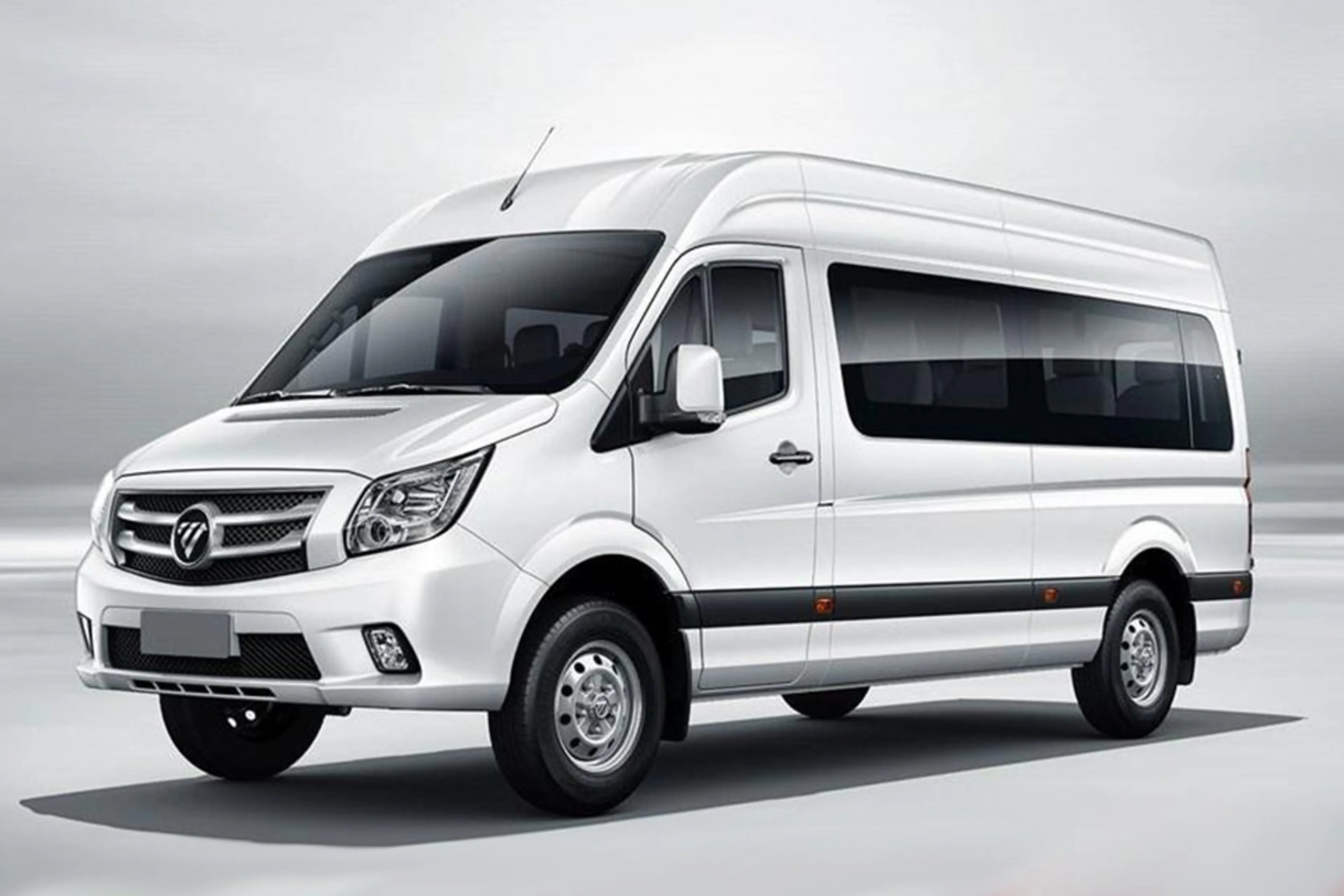2015 Foton Toano 2.8 Mini Van — photo 1
