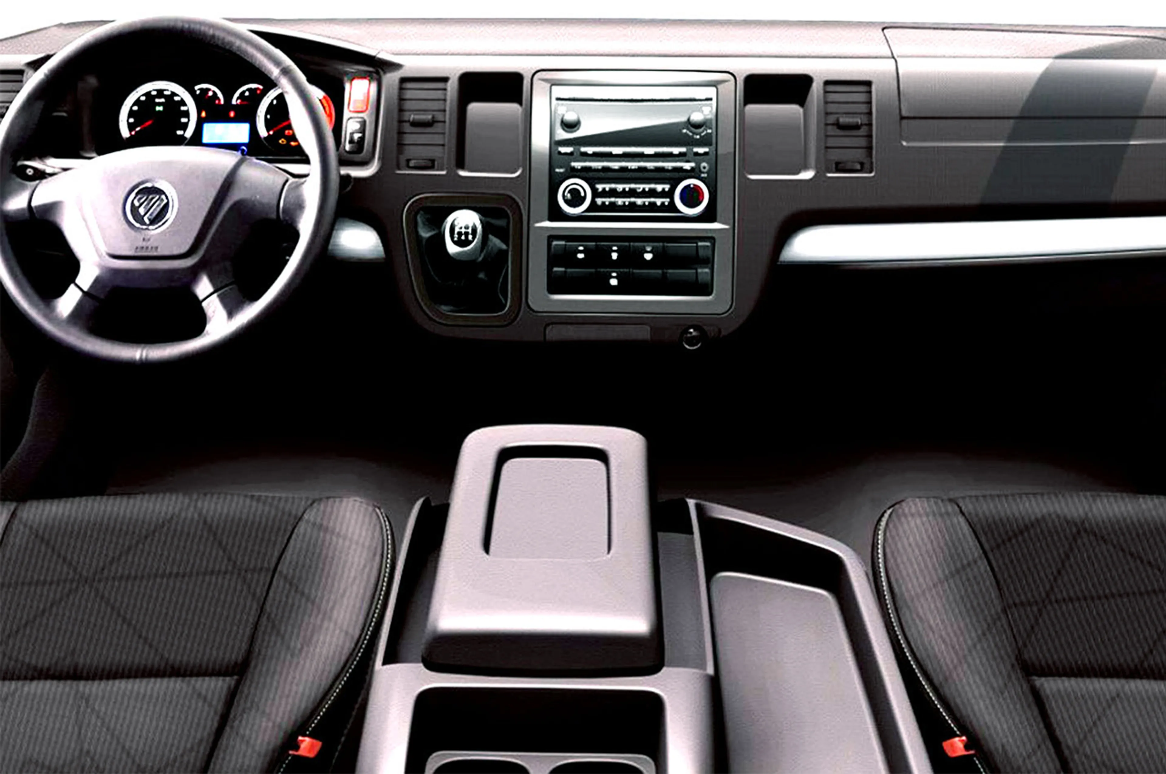 Foton Traveller thumbnail 3