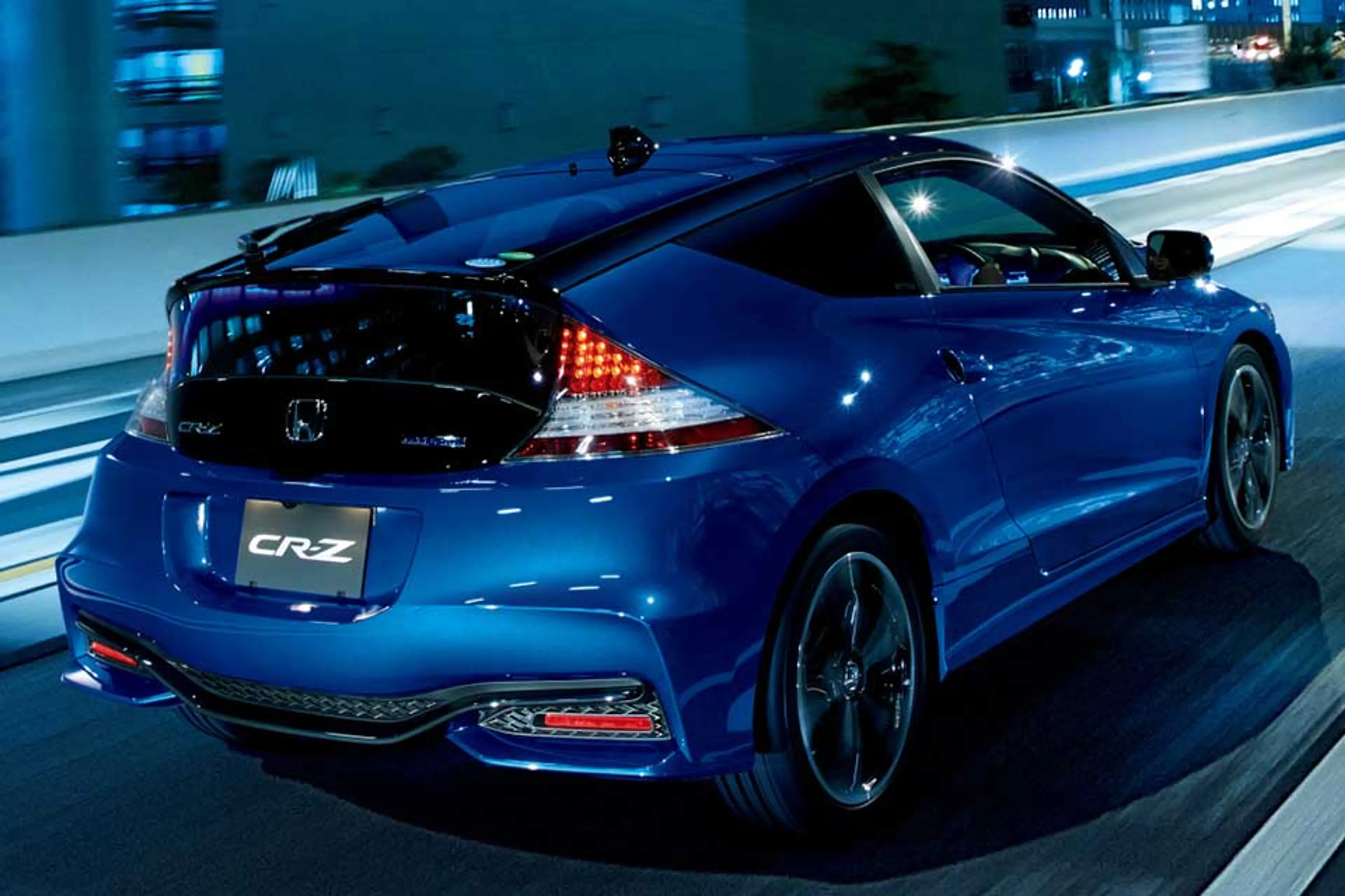 Honda CR-Z thumbnail 2