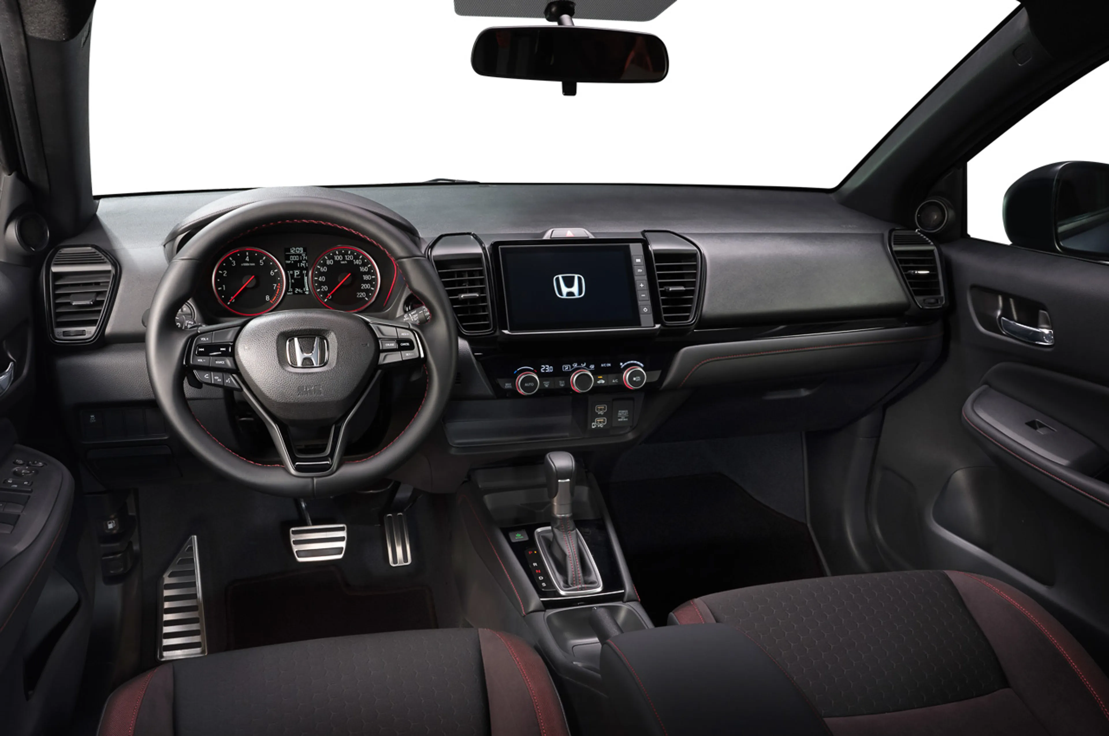 2021 Honda City Hatchback 1.5 RS CVT thumbnail 3