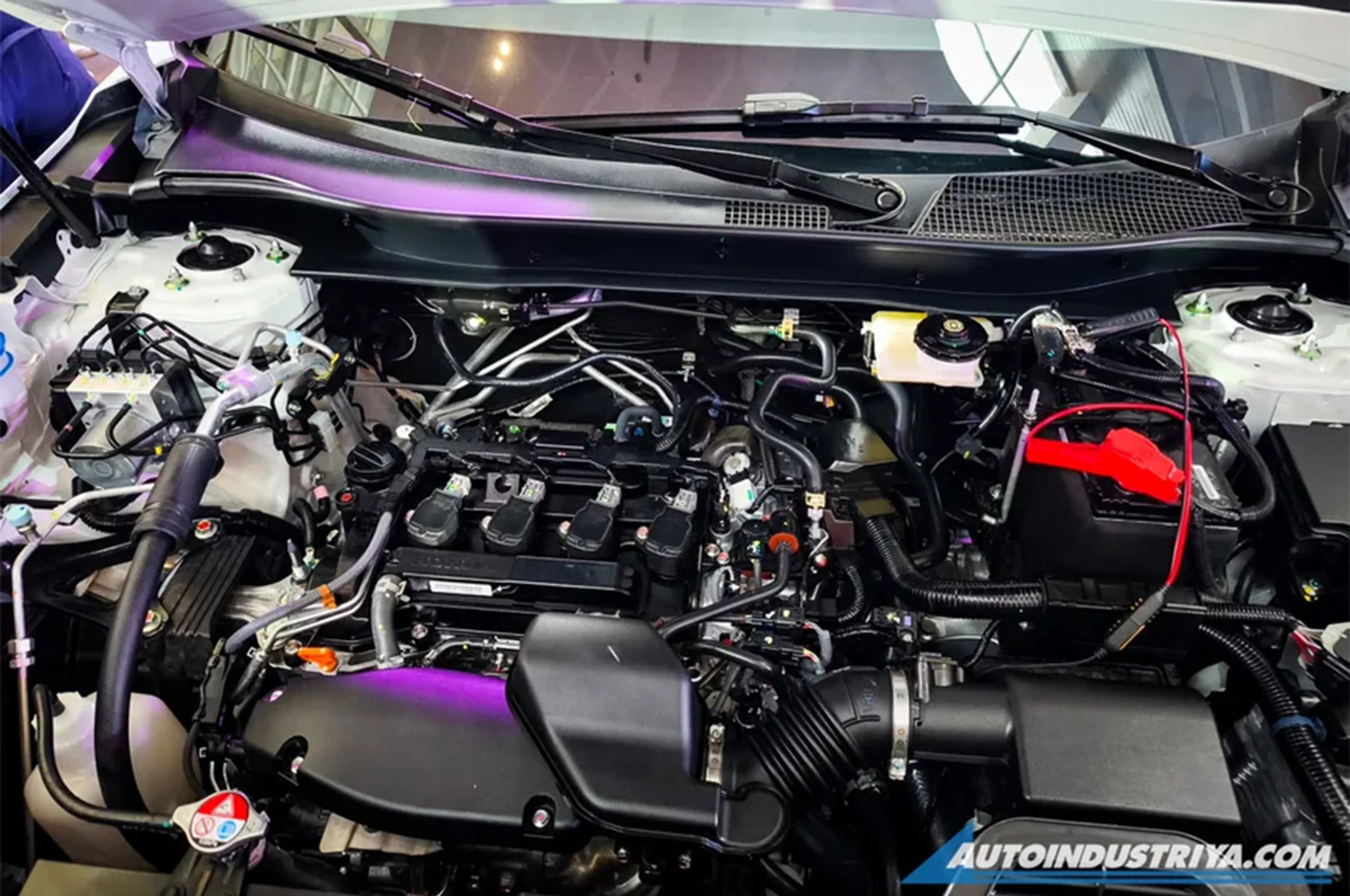 Honda CR-V thumbnail 4