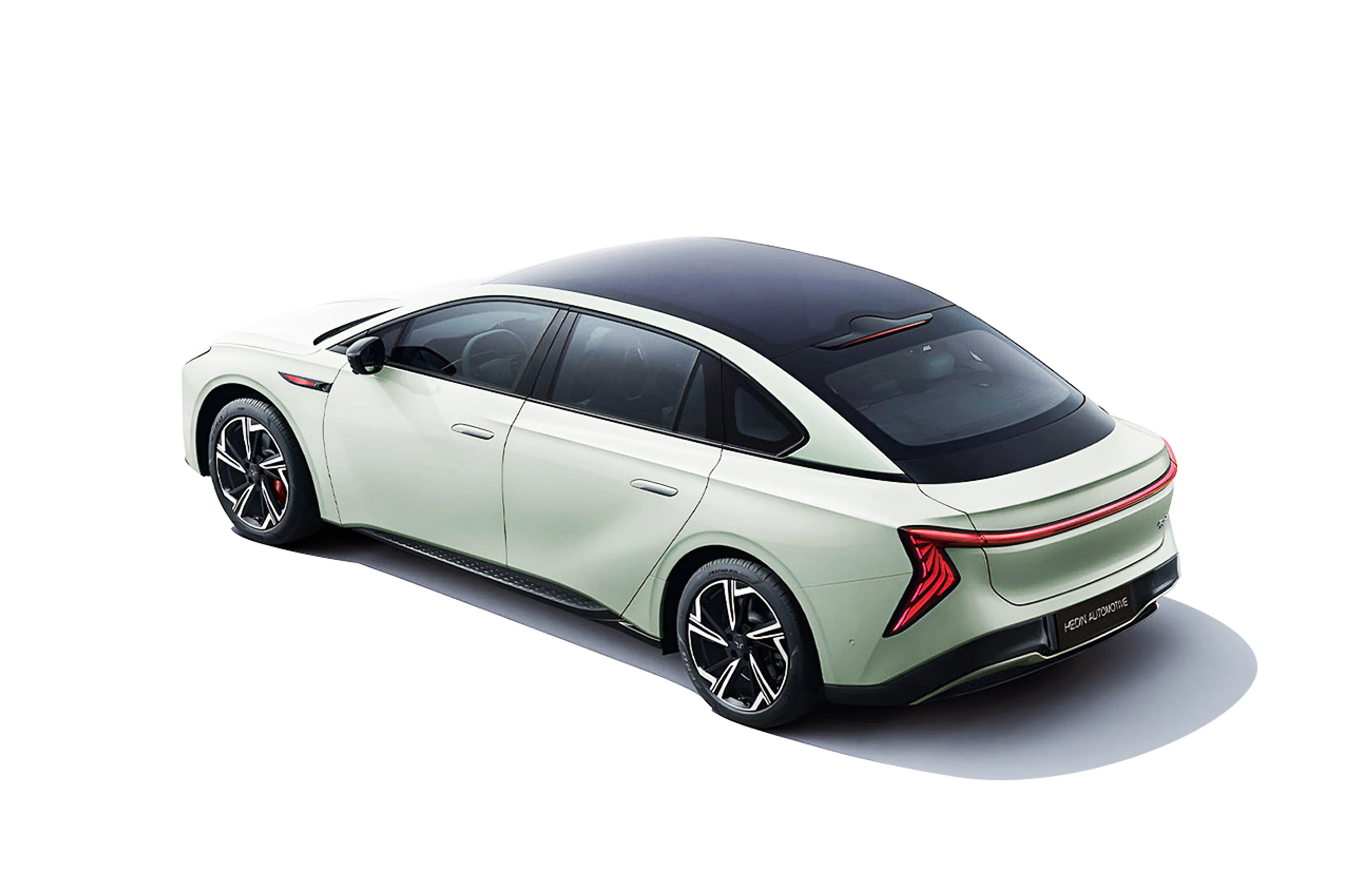 Hongqi EH7 thumbnail 2