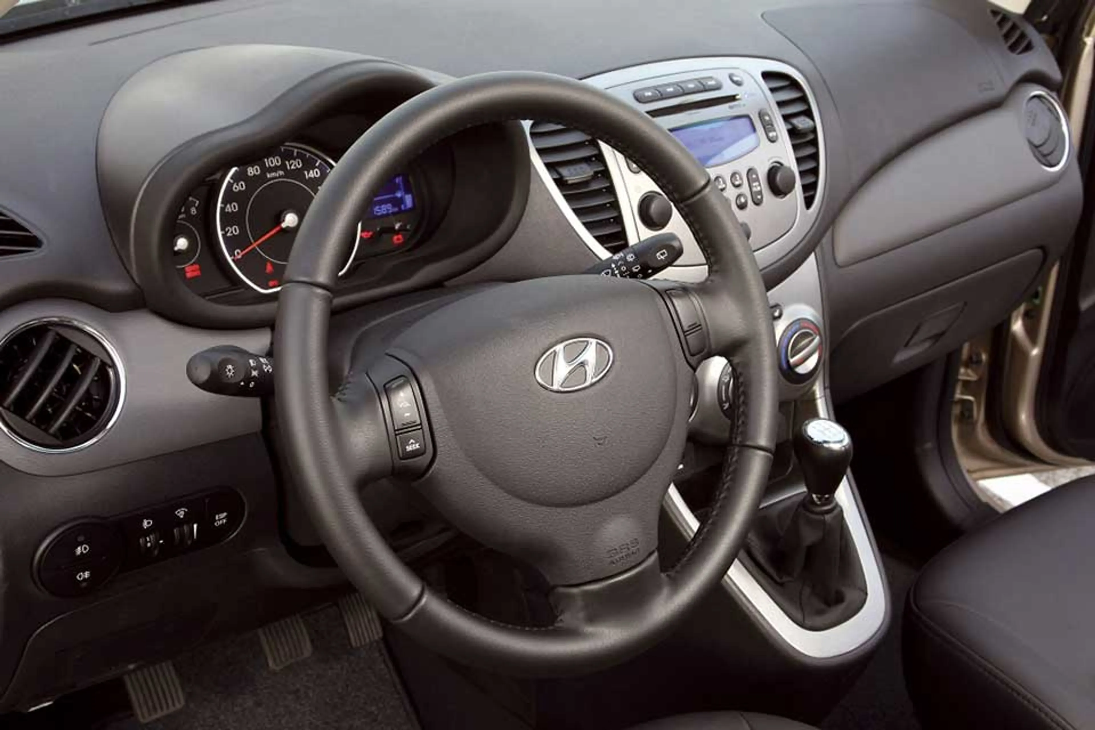 Hyundai i10 thumbnail 3