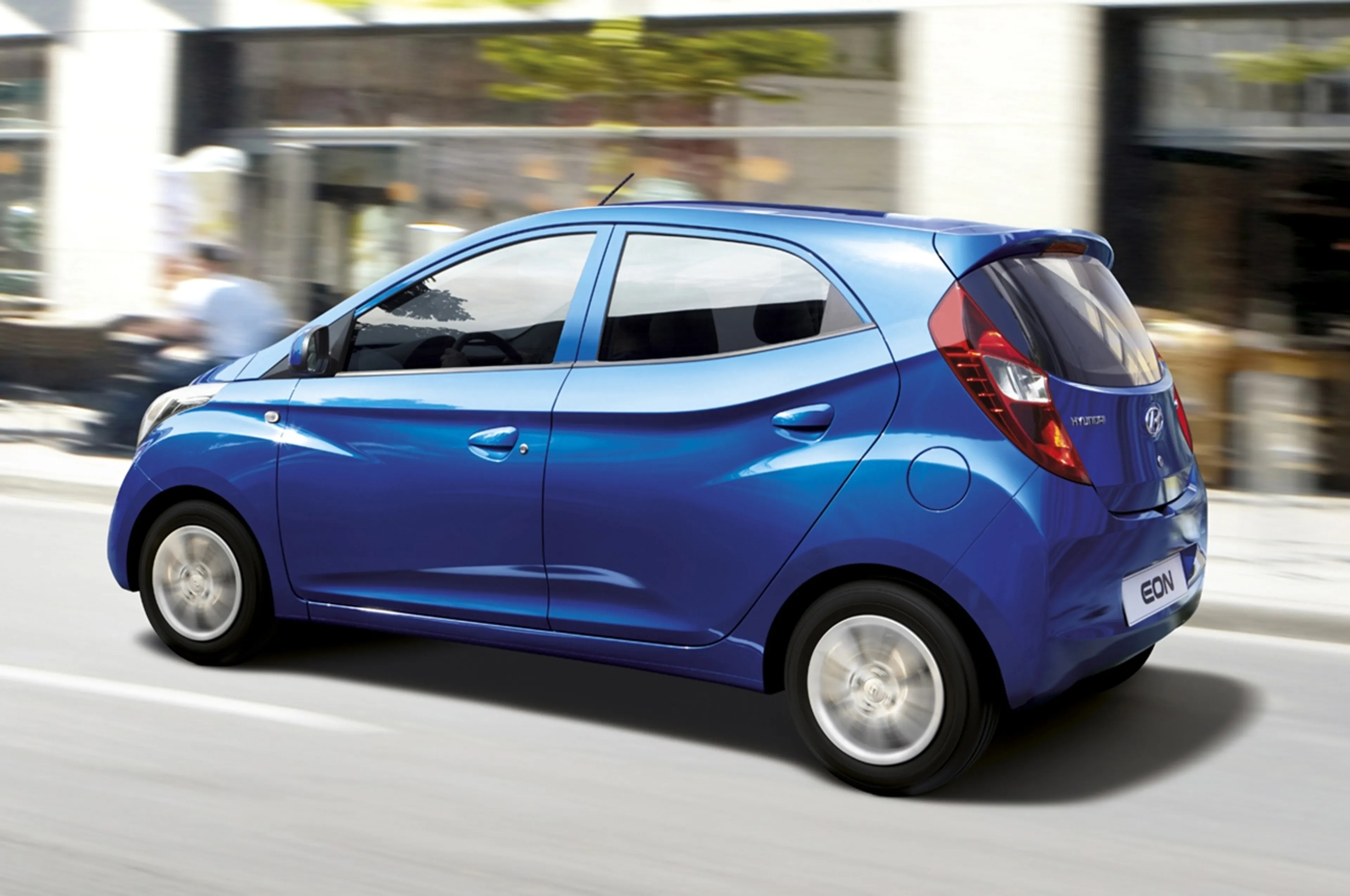 Hyundai Eon thumbnail 2